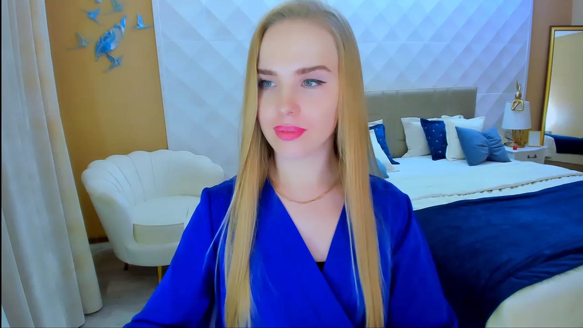 Gallery image thumbnail from ShowMeTheWay's myfreecams stream on, 12/02/2023, 15:48 image 10 of 20