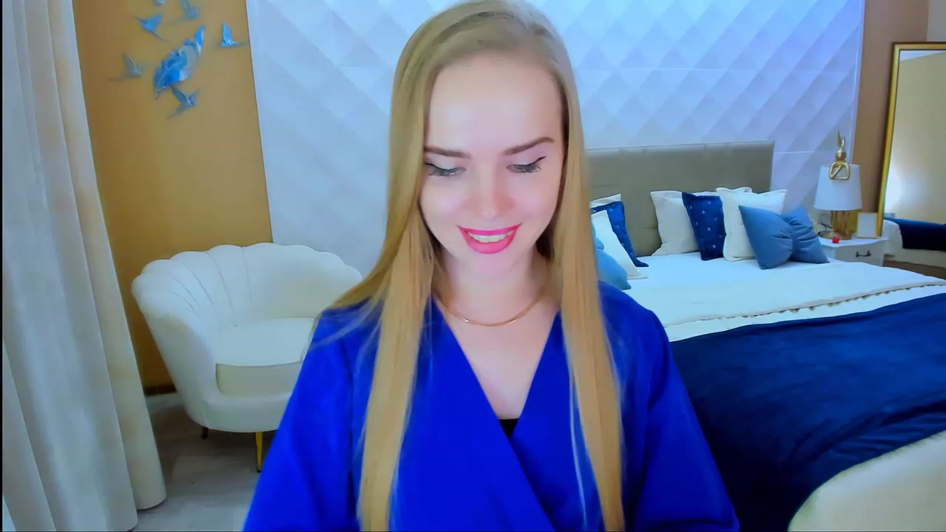 Gallery image thumbnail from ShowMeTheWay's myfreecams stream on, 12/02/2023, 15:48 image 3 of 20