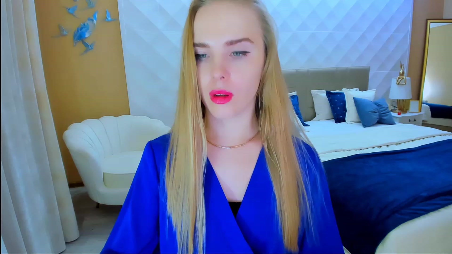 Gallery image thumbnail from ShowMeTheWay's myfreecams stream on, 12/02/2023, 17:25 image 3 of 20