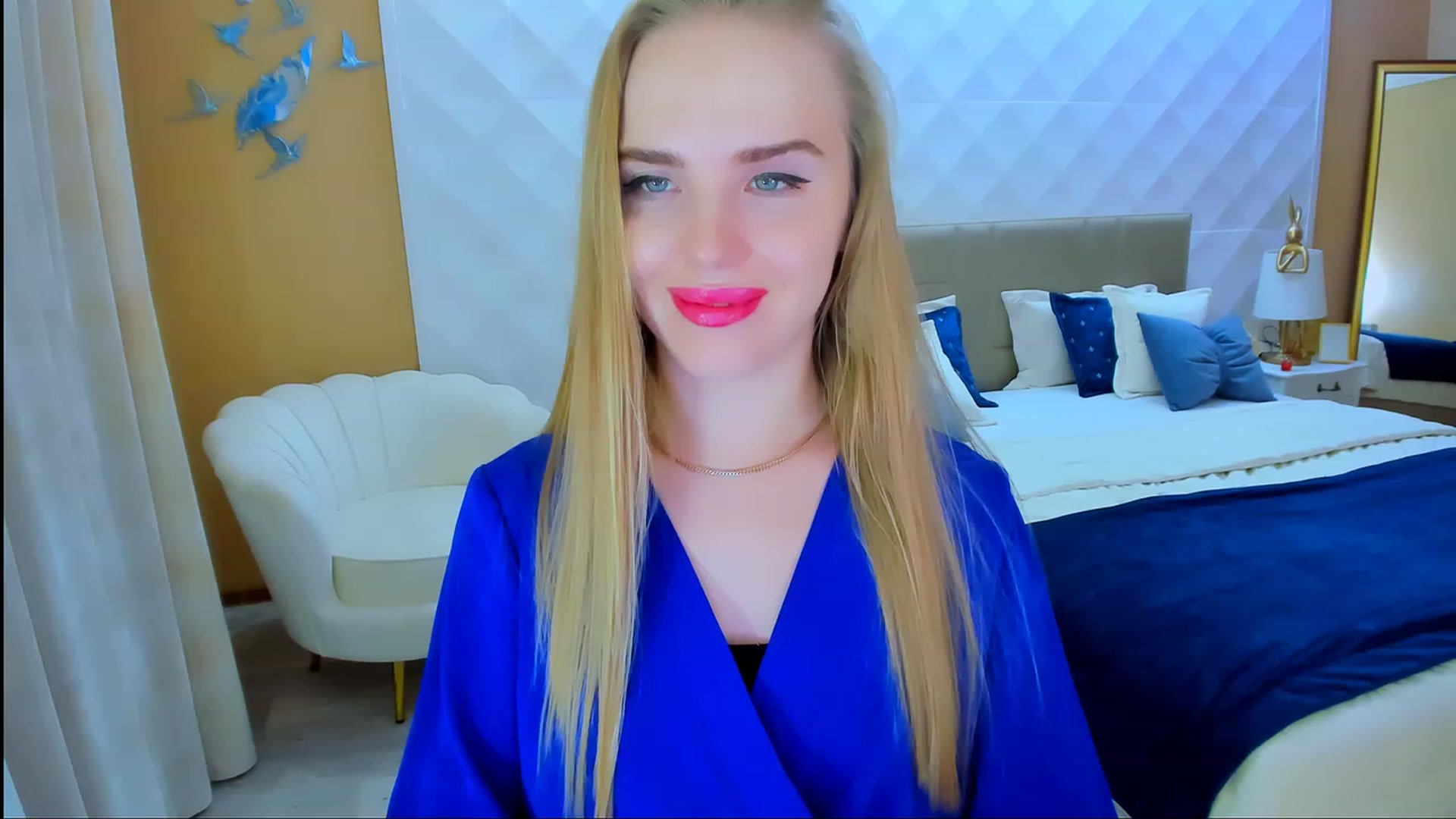 Gallery image thumbnail from ShowMeTheWay's myfreecams stream on, 12/02/2023, 17:25 image 5 of 20