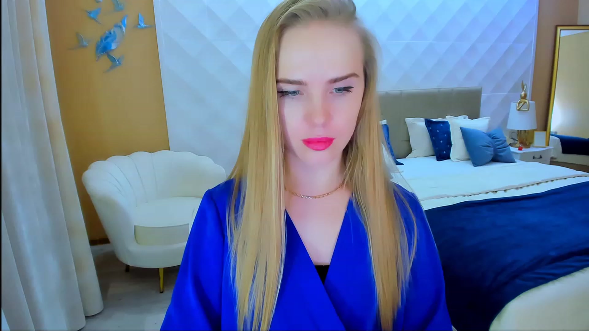 Gallery image thumbnail from ShowMeTheWay's myfreecams stream on, 12/02/2023, 17:25 image 11 of 20