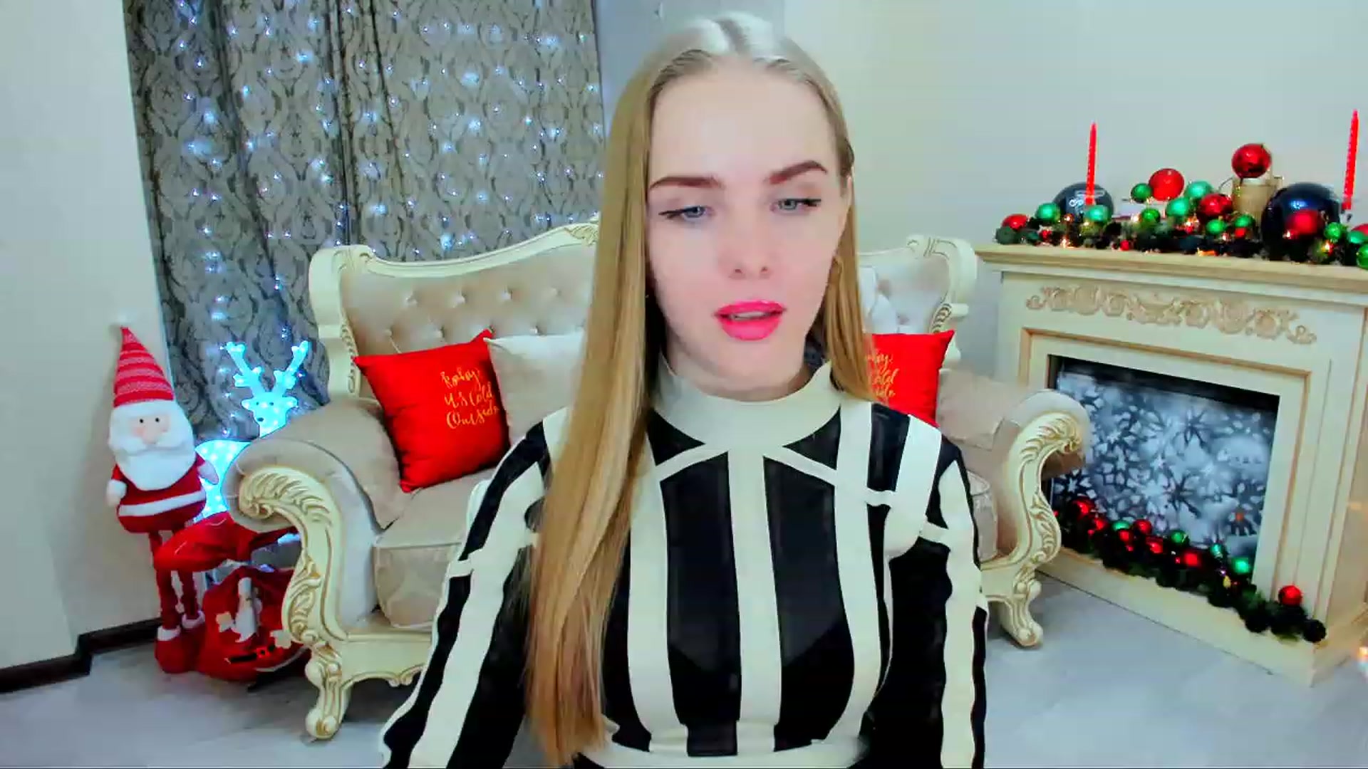 Gallery image thumbnail from ShowMeTheWay's myfreecams stream on, 12/07/2023, 13:38 image 13 of 20