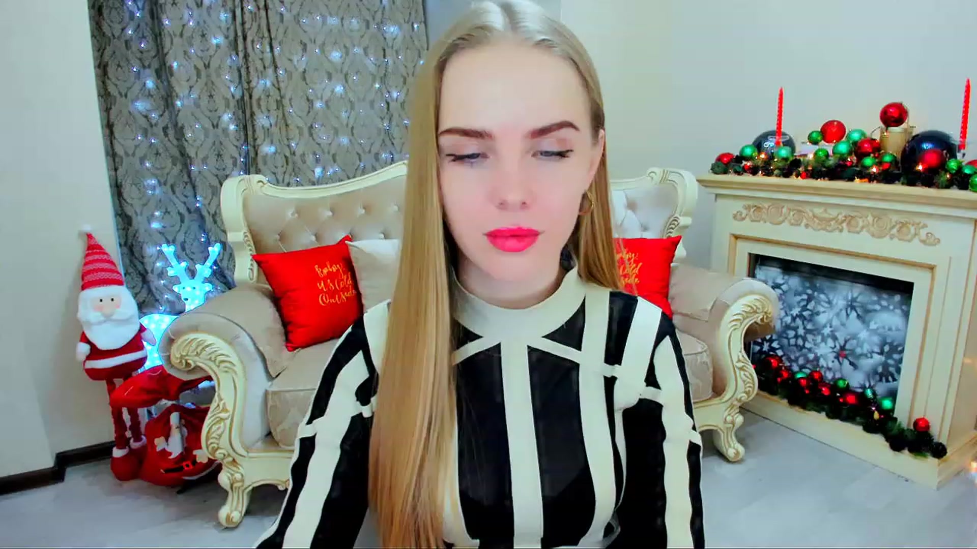 Gallery image thumbnail from ShowMeTheWay's myfreecams stream on, 12/07/2023, 13:38 image 4 of 20