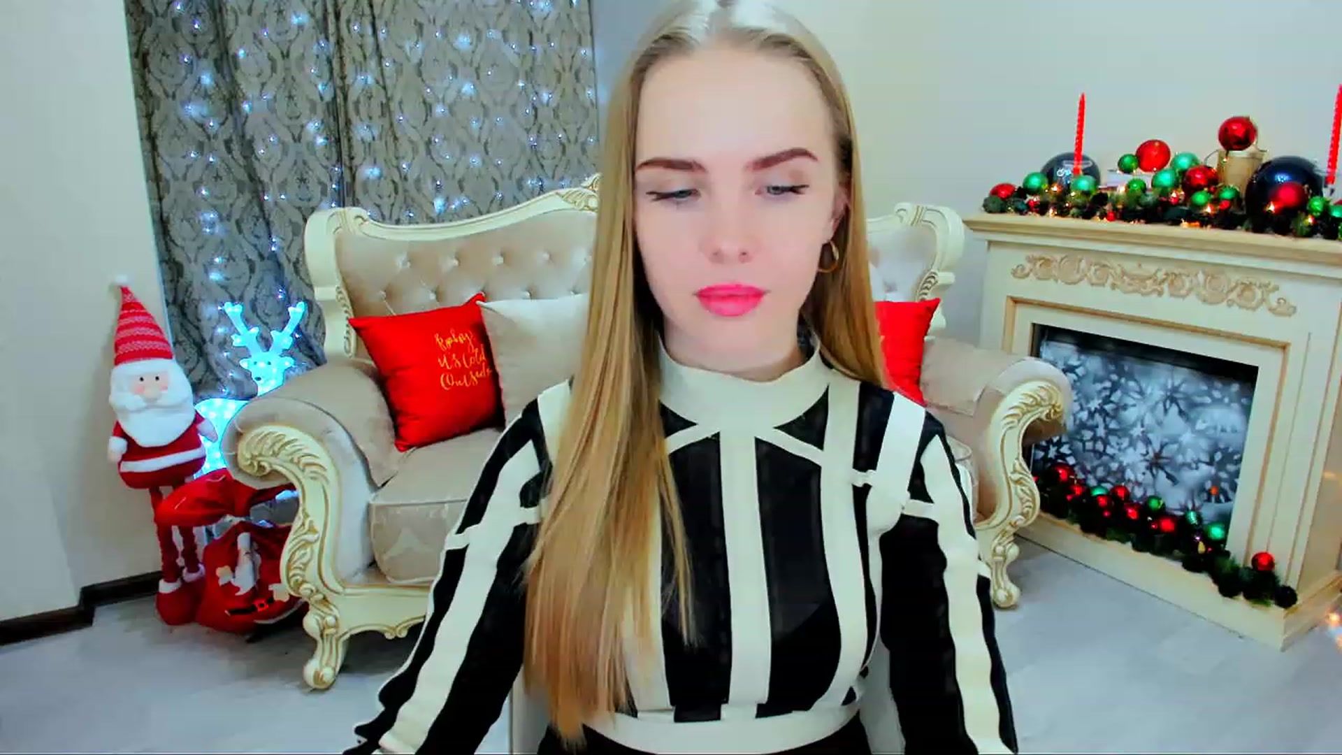 Gallery image thumbnail from ShowMeTheWay's myfreecams stream on, 12/07/2023, 14:27 image 6 of 20