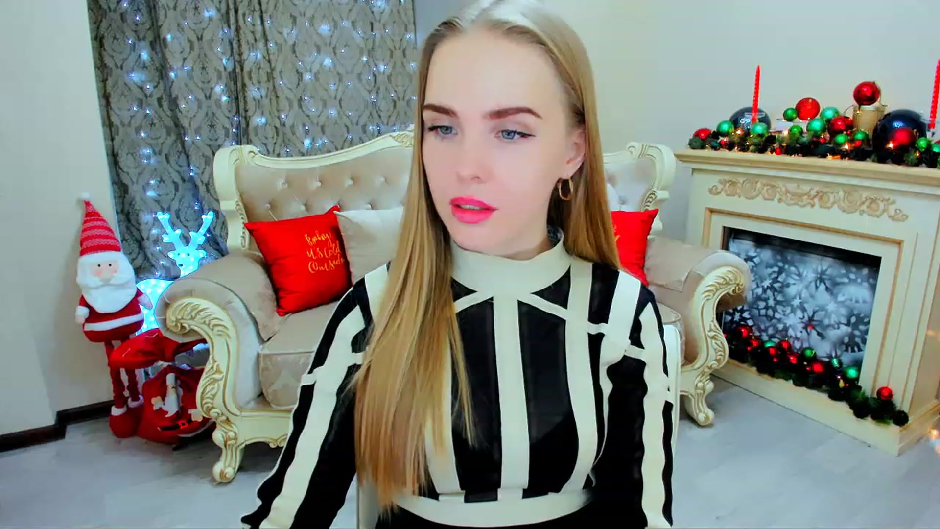 Gallery image thumbnail from ShowMeTheWay's myfreecams stream on, 12/07/2023, 14:27 image 2 of 20