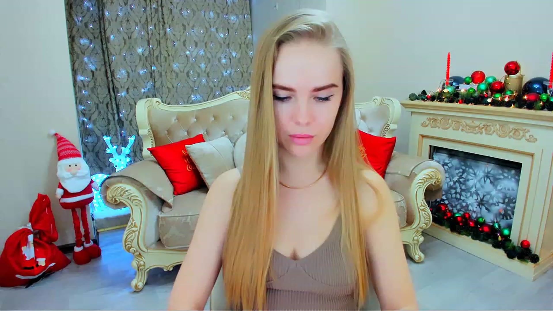 Gallery image thumbnail from ShowMeTheWay's myfreecams stream on, 12/09/2023, 12:49 image 15 of 20