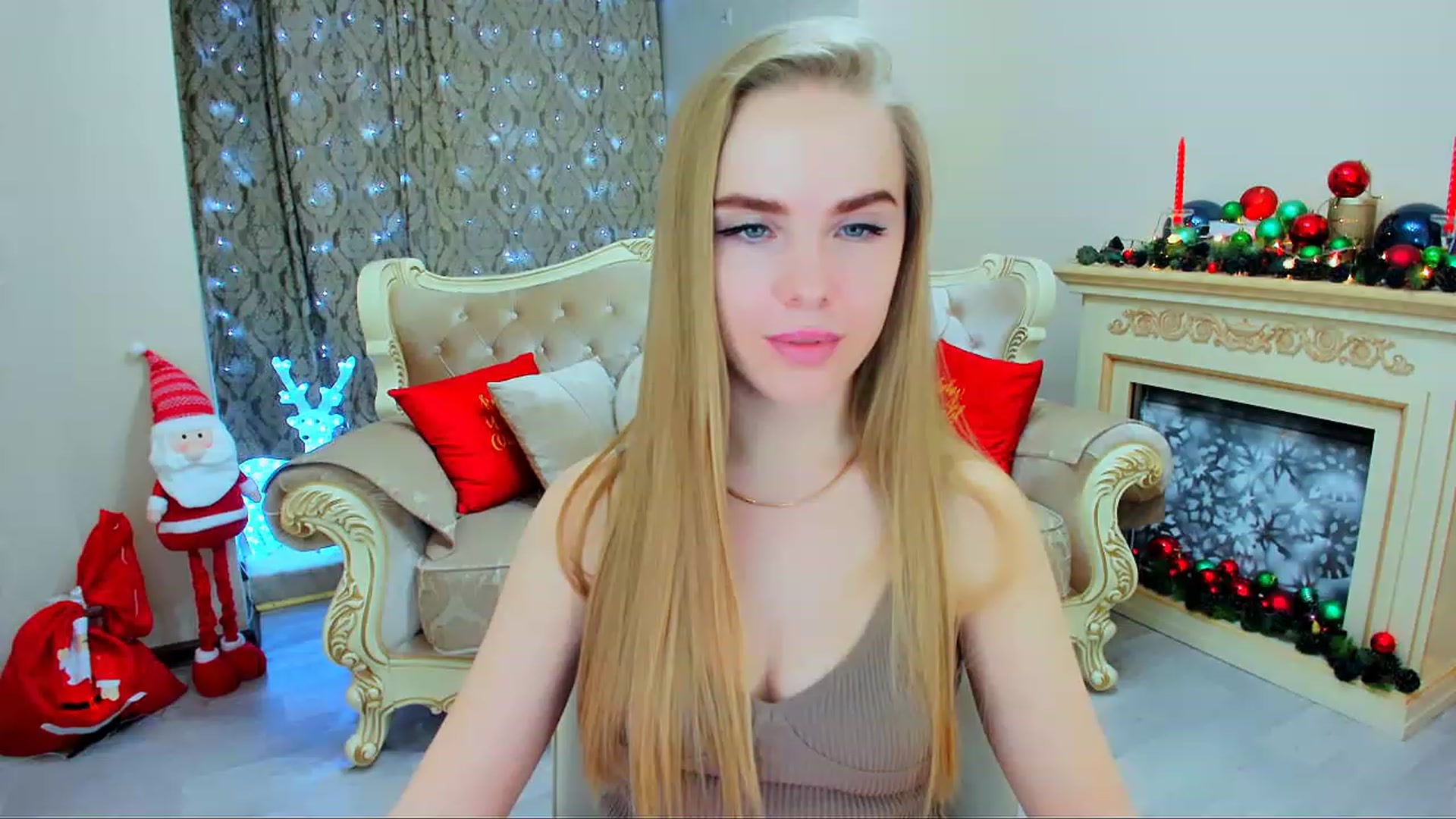 Gallery image thumbnail from ShowMeTheWay's myfreecams stream on, 12/09/2023, 12:49 image 17 of 20