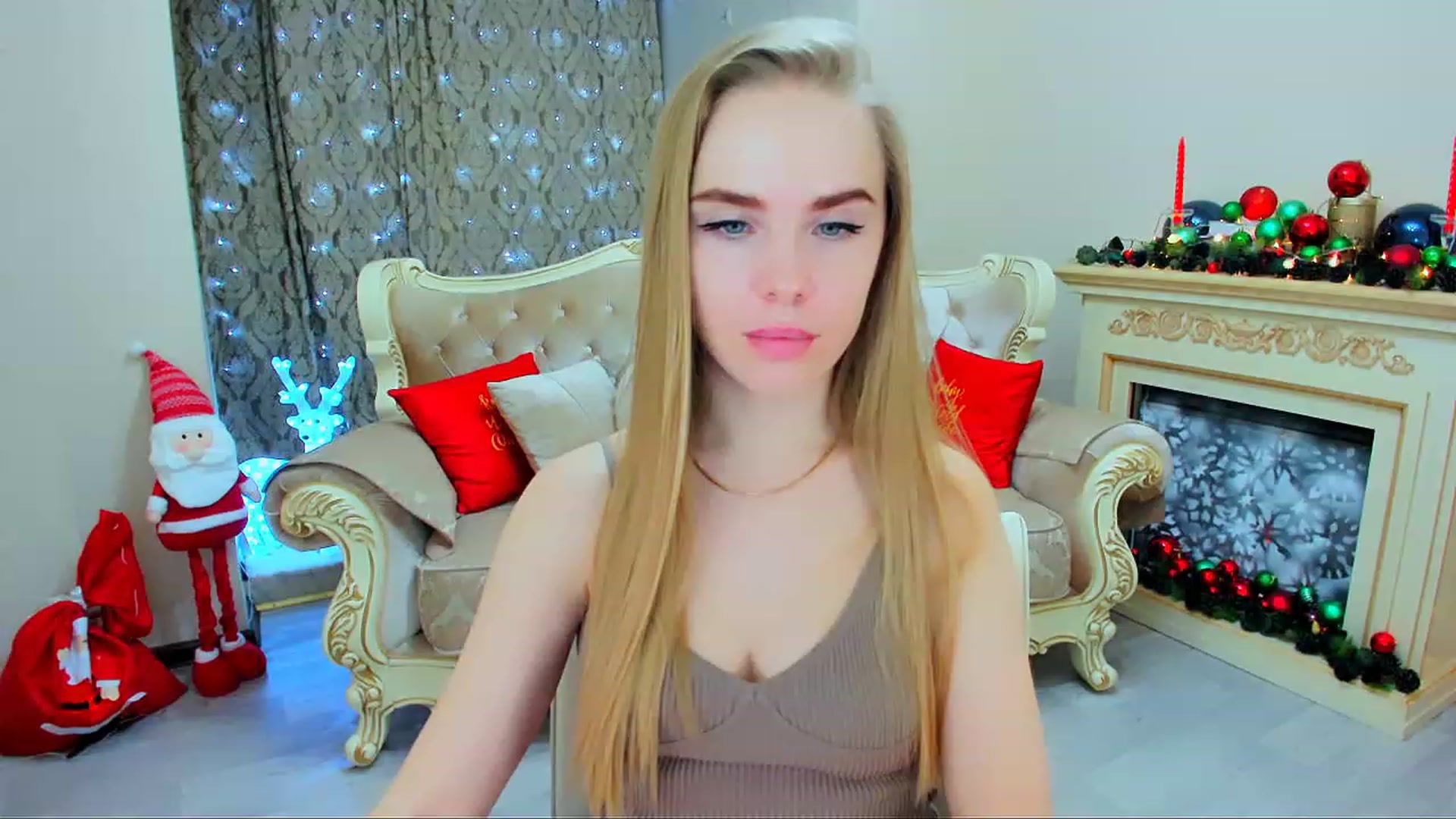 Gallery image thumbnail from ShowMeTheWay's myfreecams stream on, 12/09/2023, 12:49 image 14 of 20