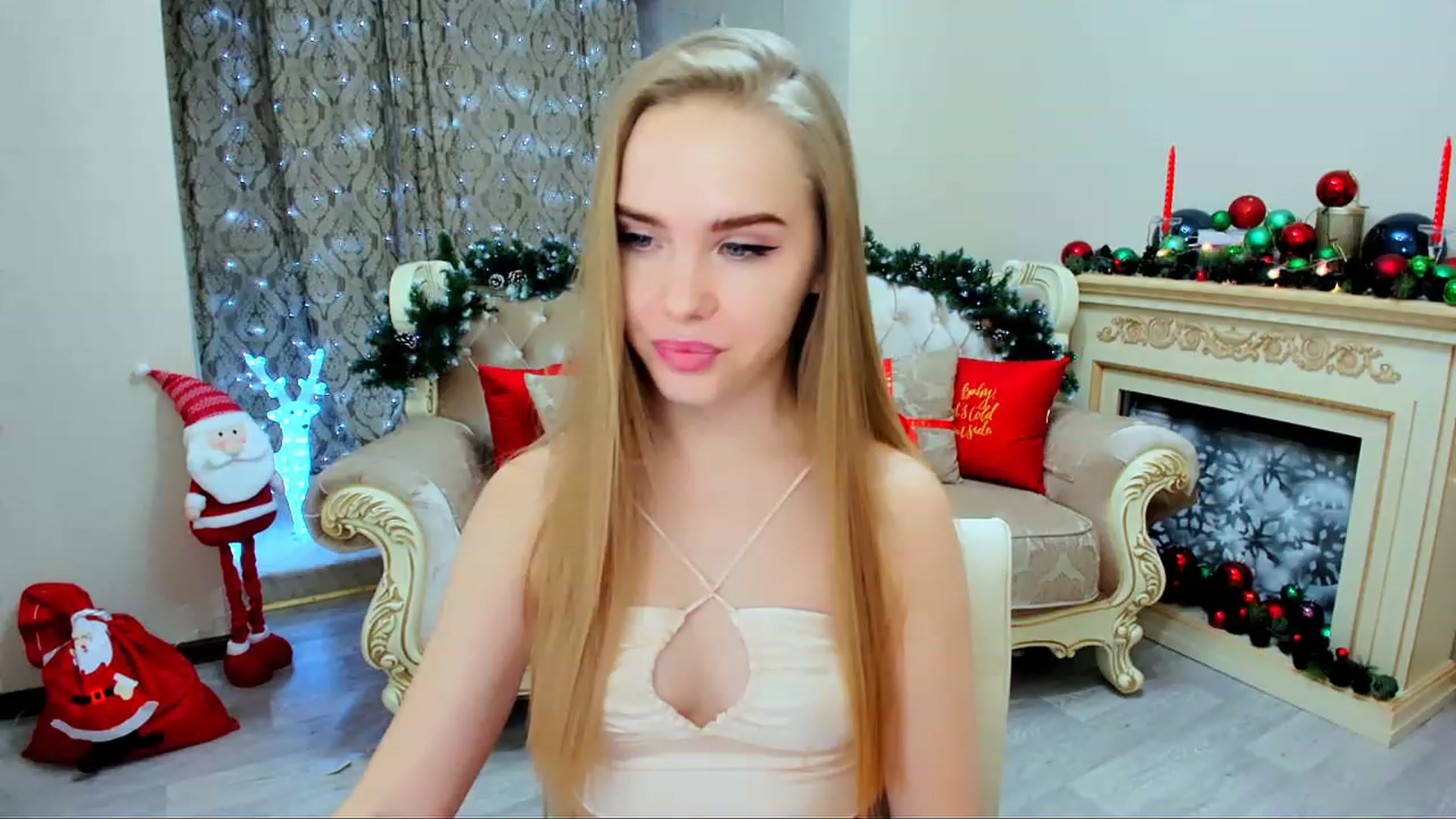 Gallery image thumbnail from ShowMeTheWay's myfreecams stream on, 12/14/2023, 11:51 image 18 of 20