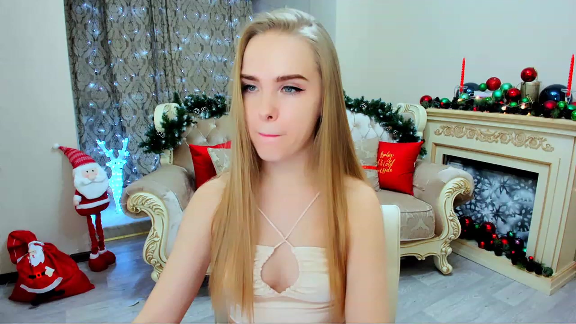 Gallery image thumbnail from ShowMeTheWay's myfreecams stream on, 12/14/2023, 11:51 image 8 of 20