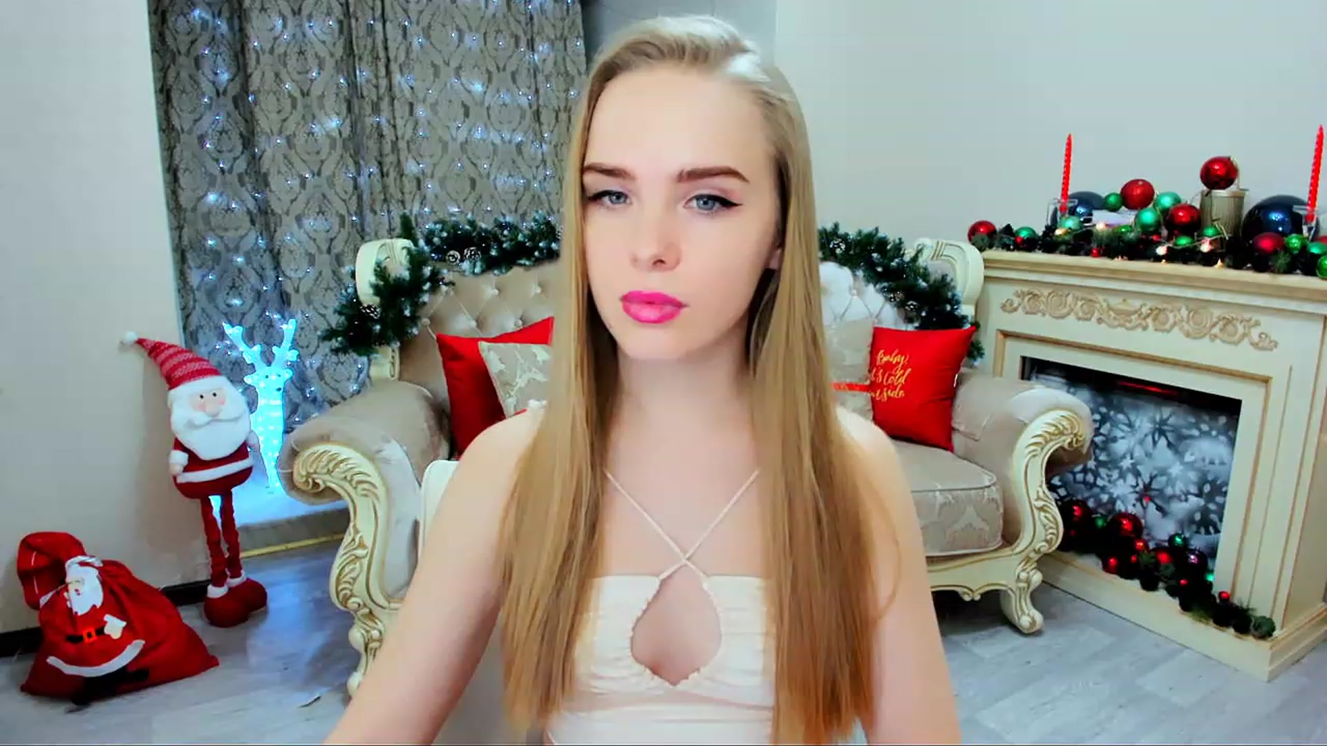 Gallery image thumbnail from ShowMeTheWay's myfreecams stream on, 12/14/2023, 13:57 image 3 of 20