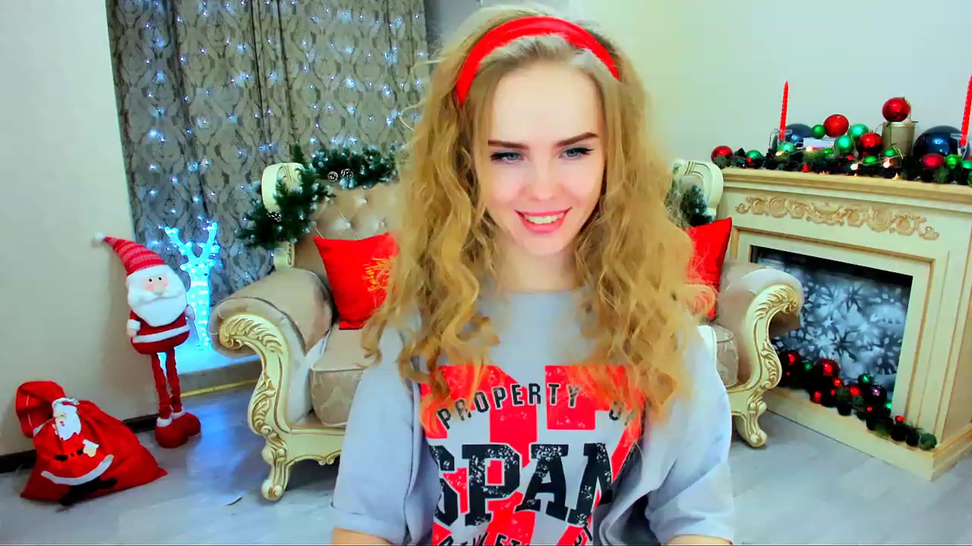 Gallery image thumbnail from ShowMeTheWay's myfreecams stream on, 12/15/2023, 12:32 image 14 of 20