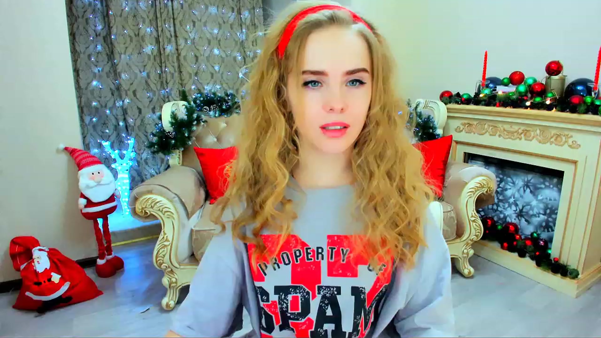 Gallery image thumbnail from ShowMeTheWay's myfreecams stream on, 12/15/2023, 12:32 image 5 of 20