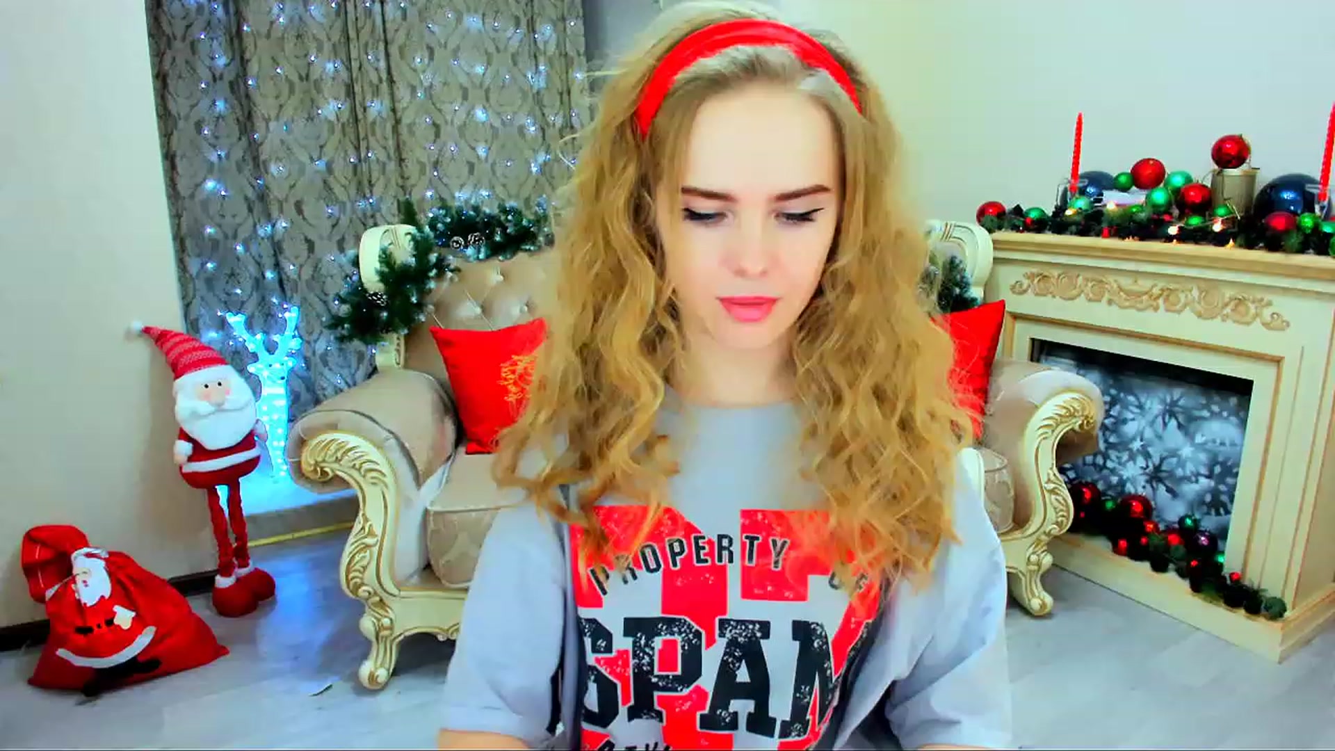 Gallery image thumbnail from ShowMeTheWay's myfreecams stream on, 12/15/2023, 12:32 image 3 of 20