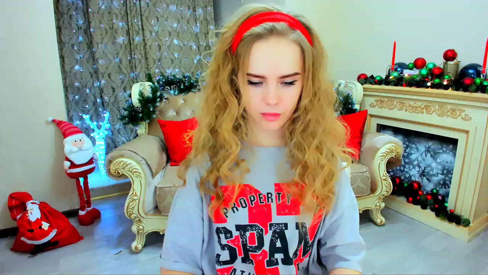 Gallery image thumbnail from ShowMeTheWay's myfreecams stream on, 12/15/2023, 12:32 image 20 of 20