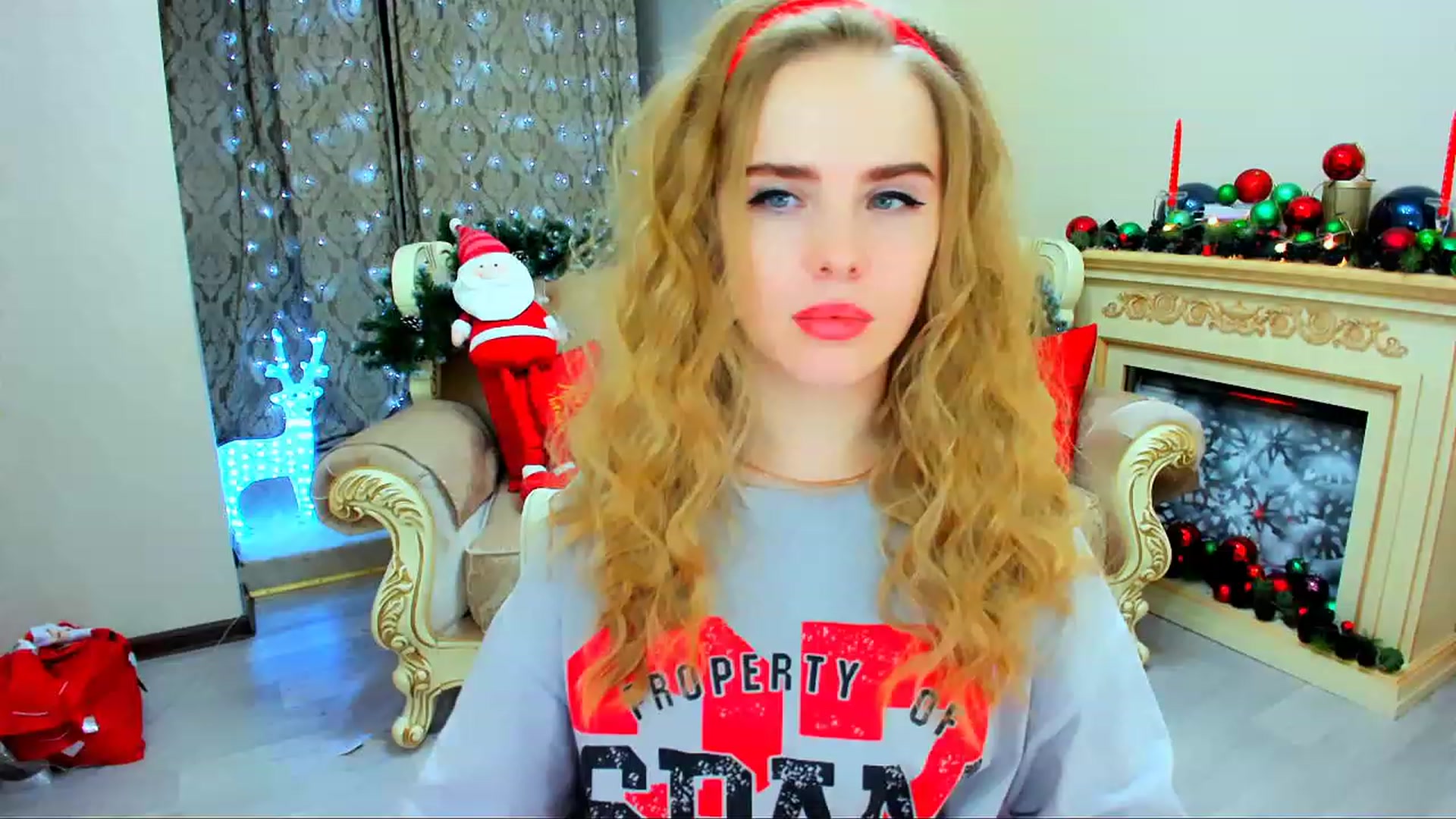 Gallery image thumbnail from ShowMeTheWay's myfreecams stream on, 12/15/2023, 13:55 image 3 of 20
