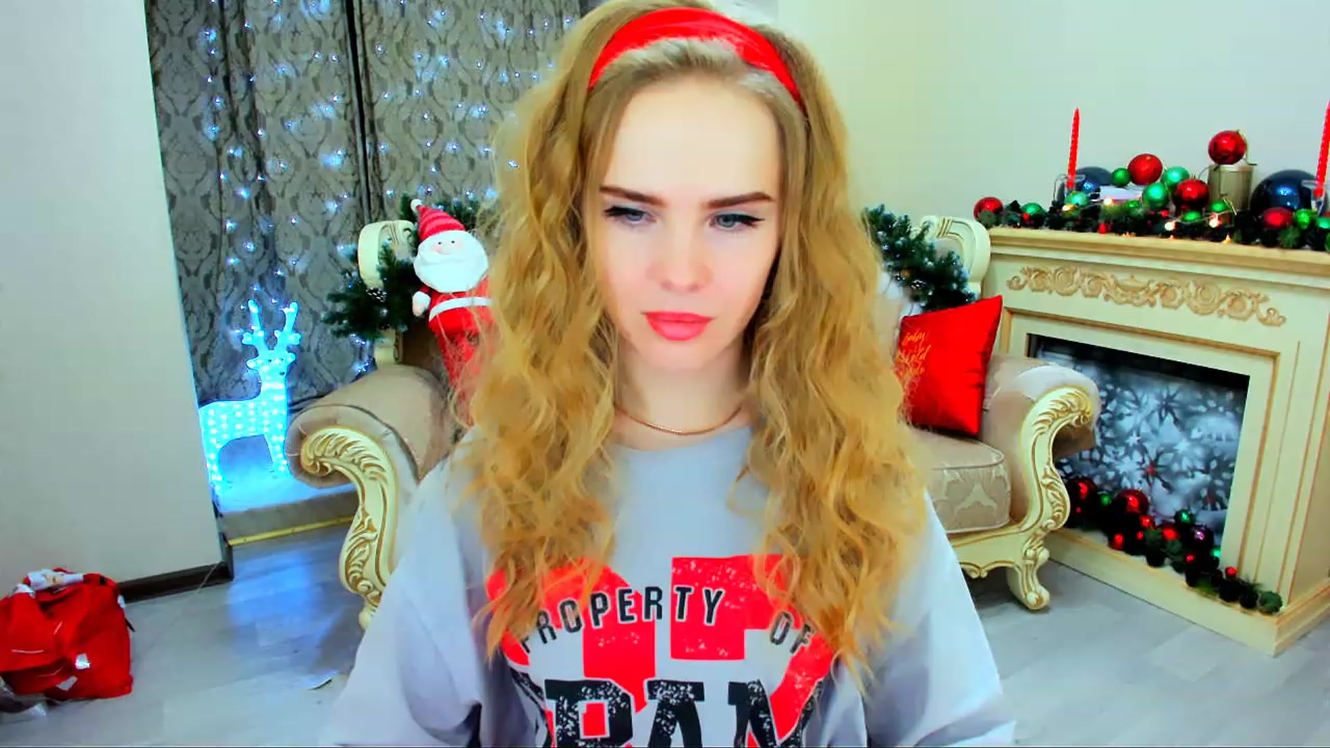 Gallery image thumbnail from ShowMeTheWay's myfreecams stream on, 12/15/2023, 13:55 image 14 of 20
