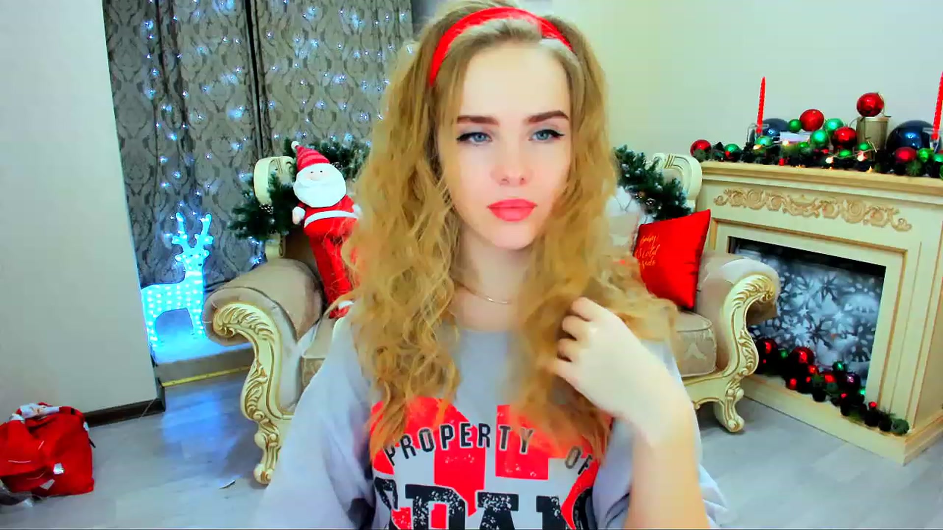 Gallery image thumbnail from ShowMeTheWay's myfreecams stream on, 12/15/2023, 13:55 image 19 of 20