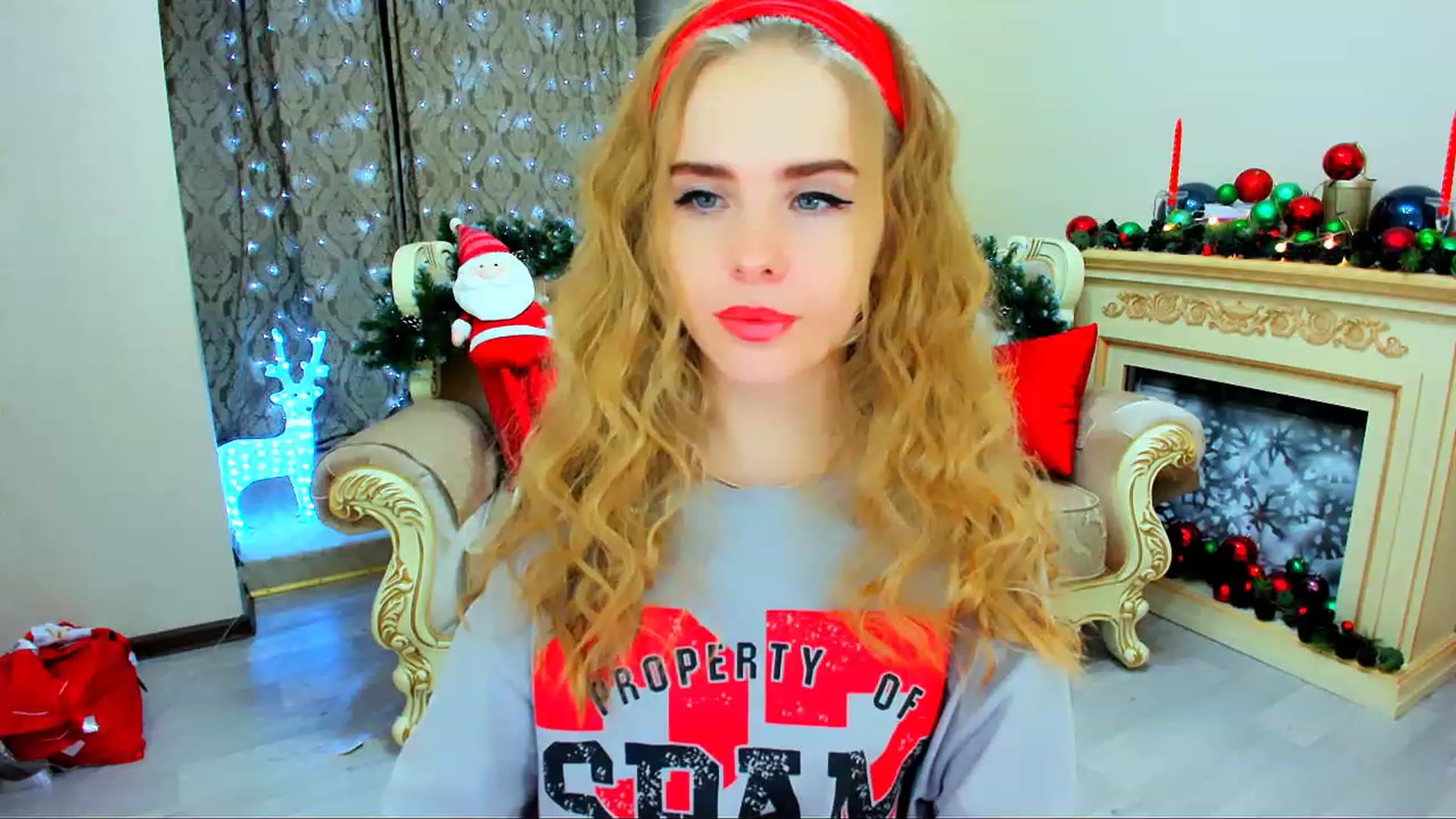 Gallery image thumbnail from ShowMeTheWay's myfreecams stream on, 12/15/2023, 15:49 image 4 of 20