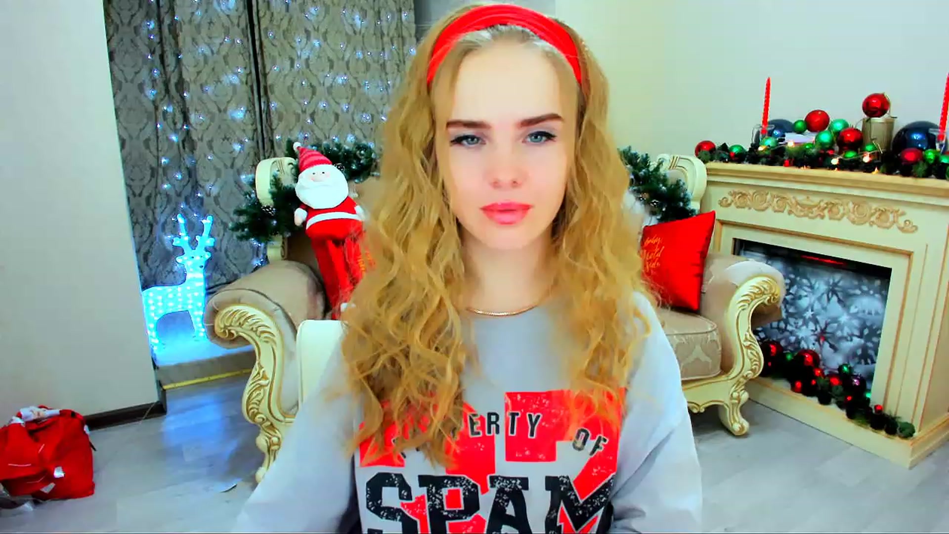 Gallery image thumbnail from ShowMeTheWay's myfreecams stream on, 12/15/2023, 16:36 image 19 of 20
