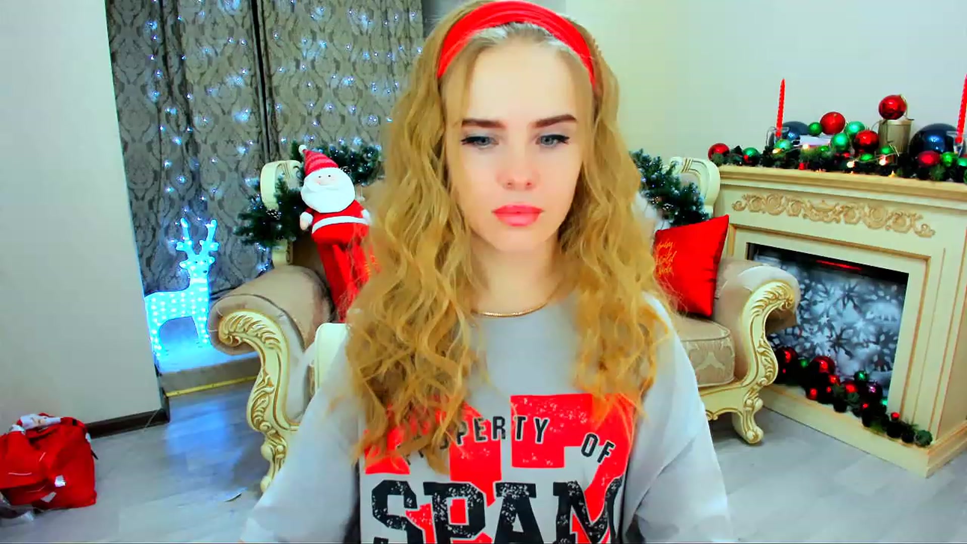 Gallery image thumbnail from ShowMeTheWay's myfreecams stream on, 12/15/2023, 16:36 image 12 of 20