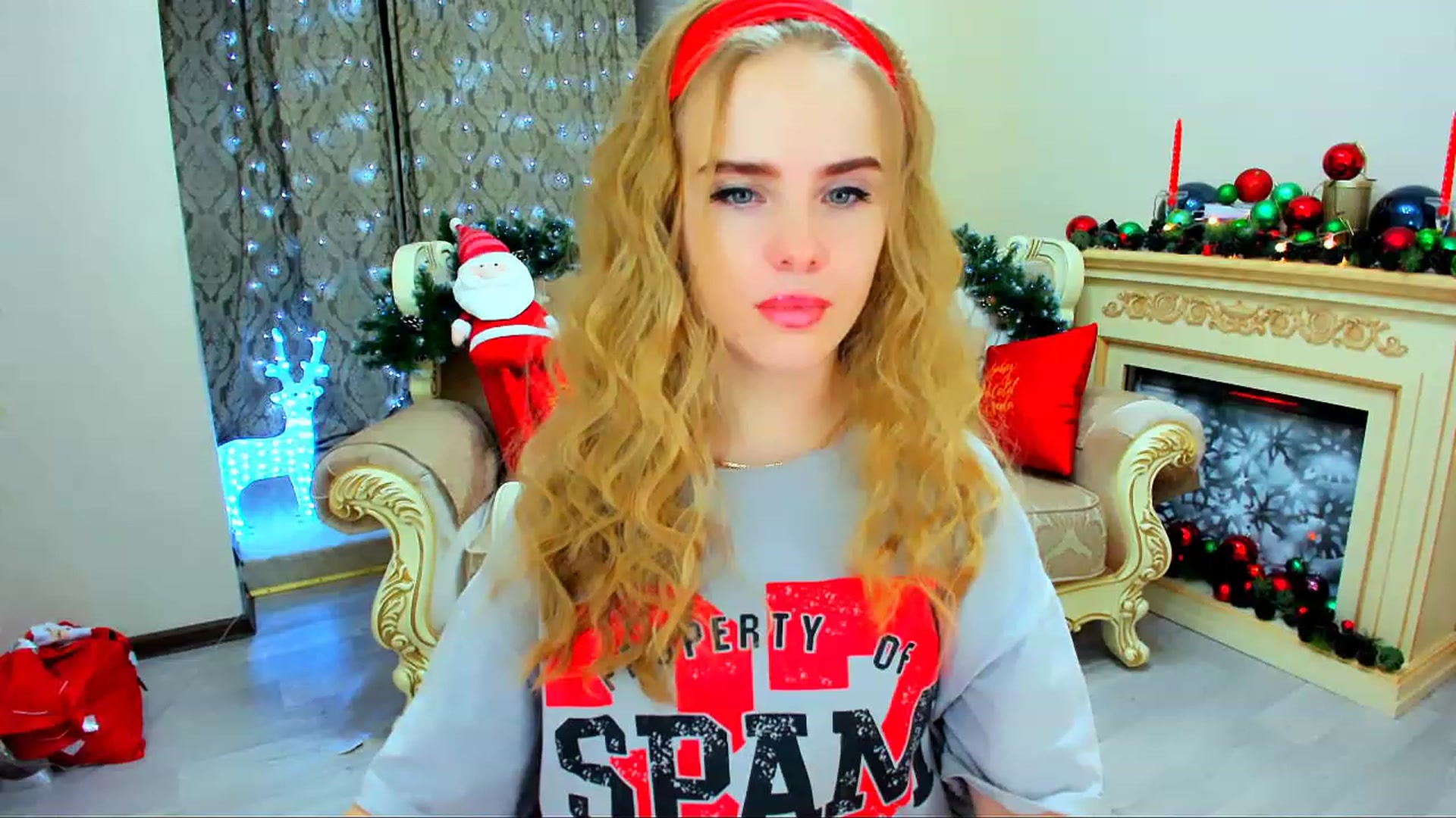 Gallery image thumbnail from ShowMeTheWay's myfreecams stream on, 12/15/2023, 16:36 image 8 of 20