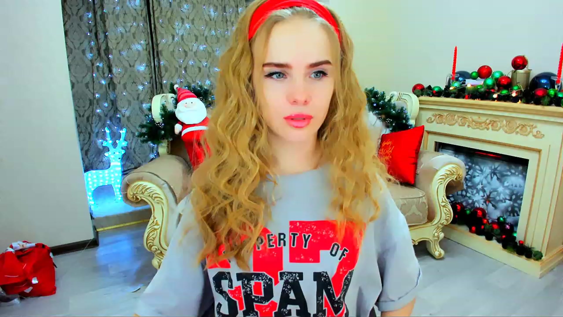Gallery image thumbnail from ShowMeTheWay's myfreecams stream on, 12/15/2023, 16:36 image 3 of 20