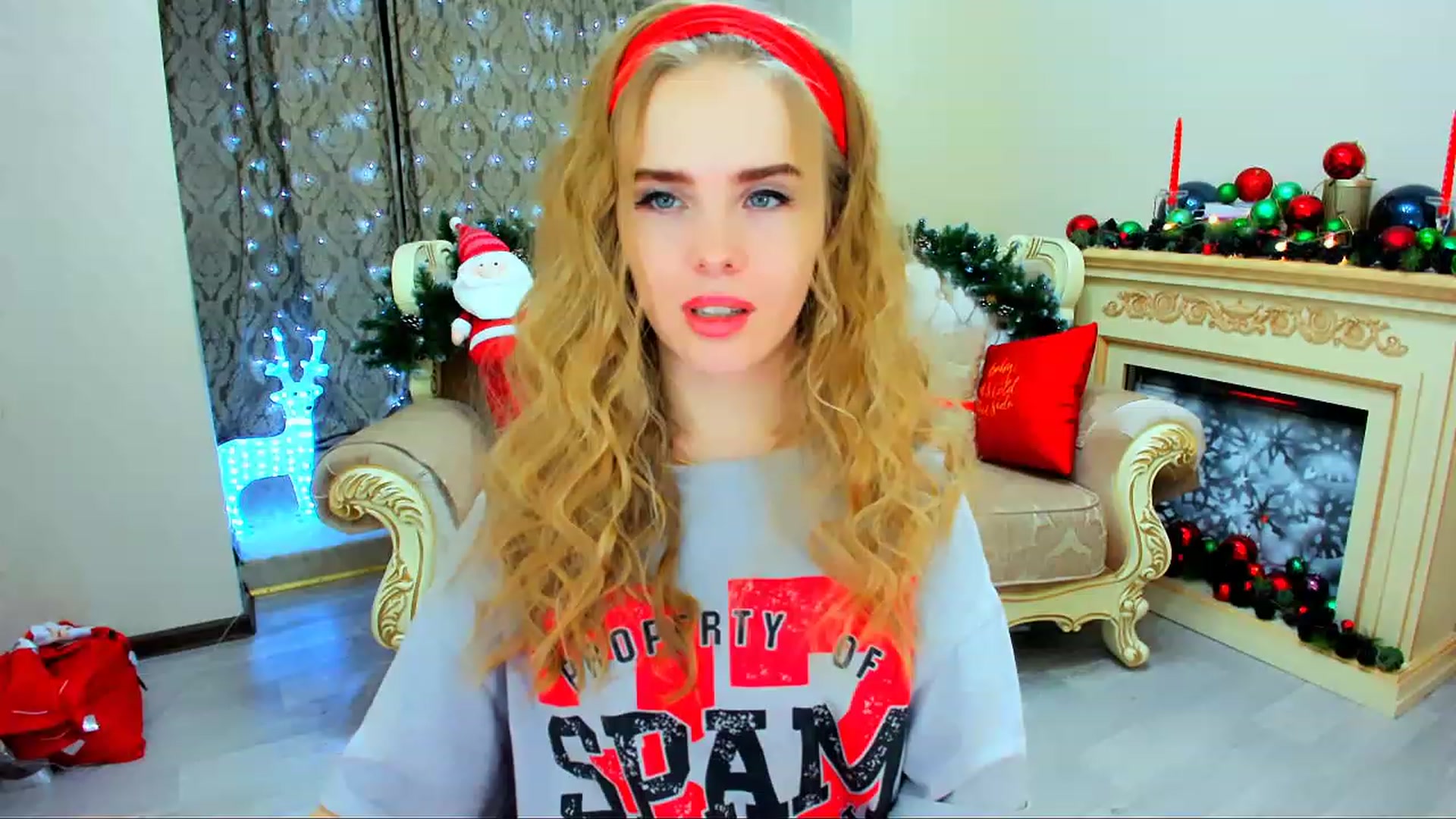 Gallery image thumbnail from ShowMeTheWay's myfreecams stream on, 12/15/2023, 17:23 image 19 of 20