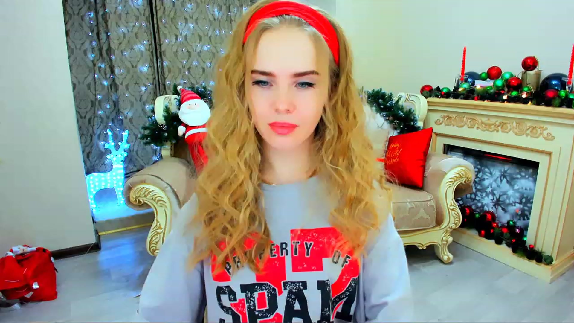 Gallery image thumbnail from ShowMeTheWay's myfreecams stream on, 12/15/2023, 17:23 image 13 of 20