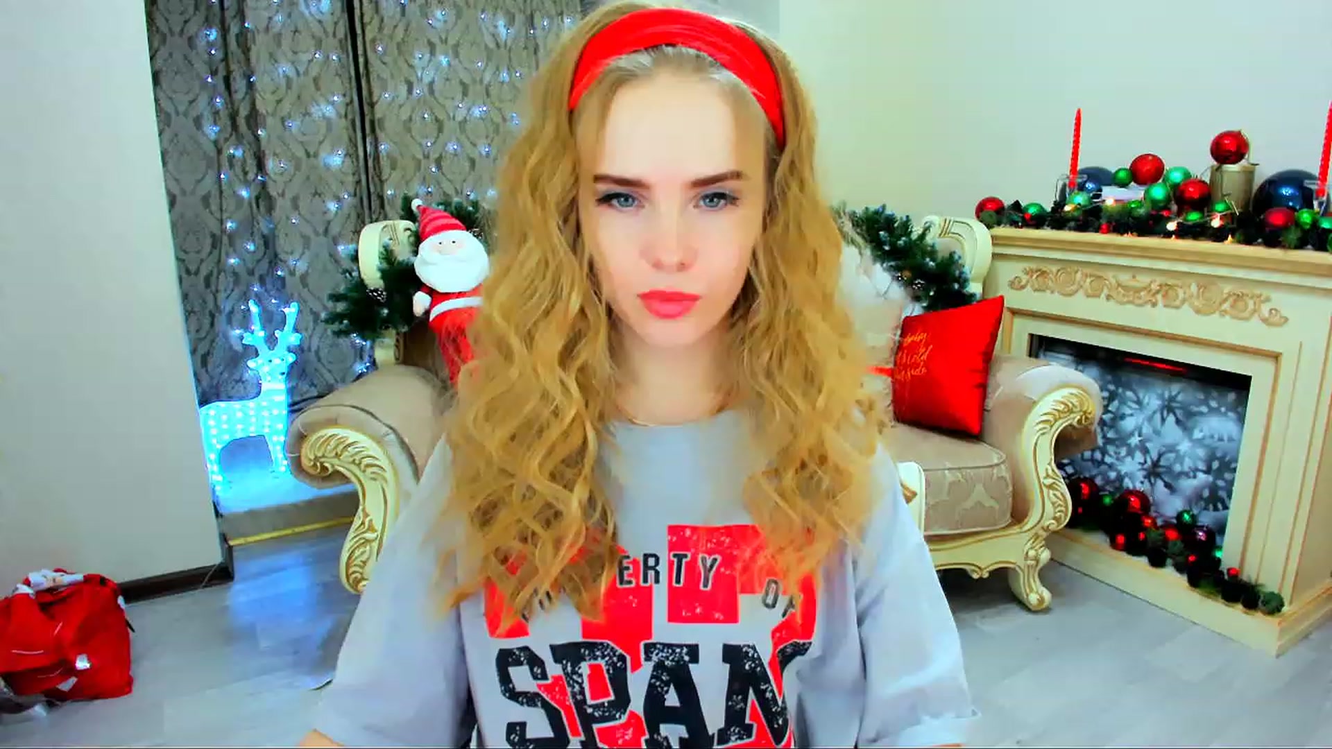 Gallery image thumbnail from ShowMeTheWay's myfreecams stream on, 12/15/2023, 17:23 image 1 of 20