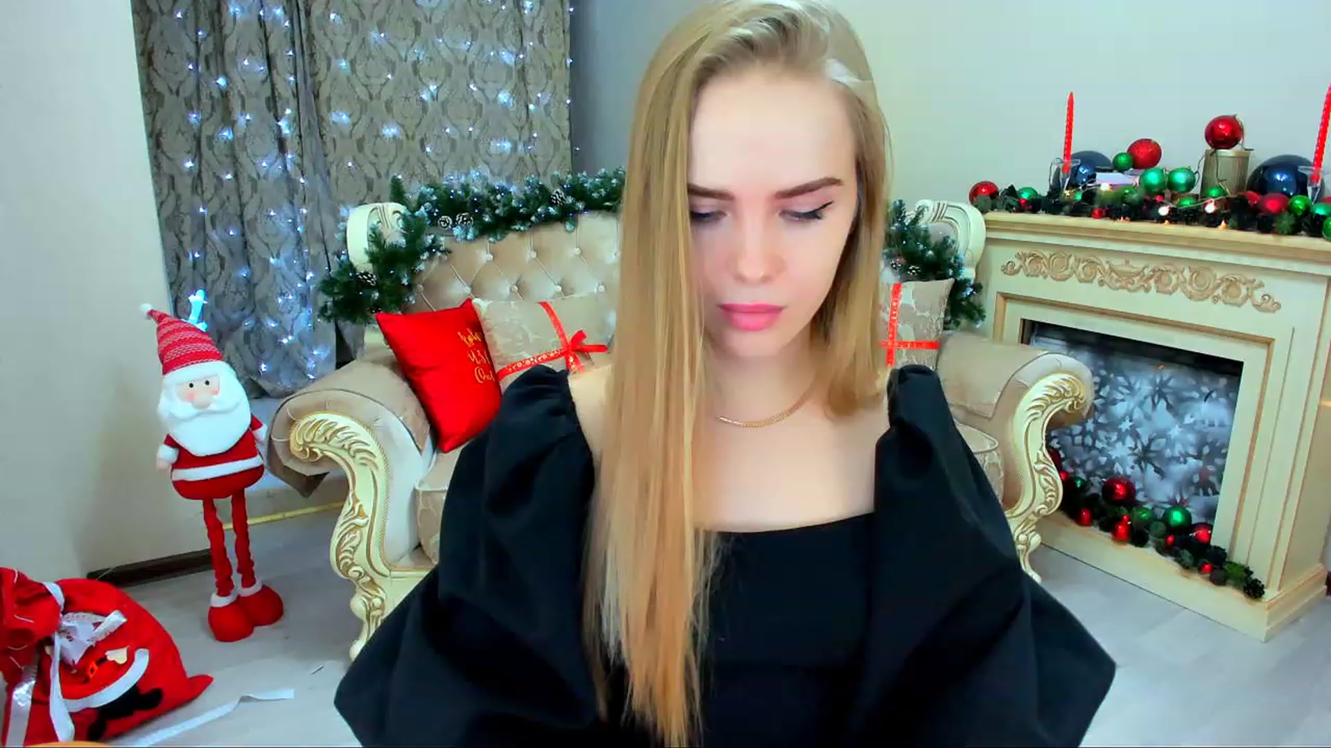 Gallery image thumbnail from ShowMeTheWay's myfreecams stream on, 12/22/2023, 12:46 image 10 of 20
