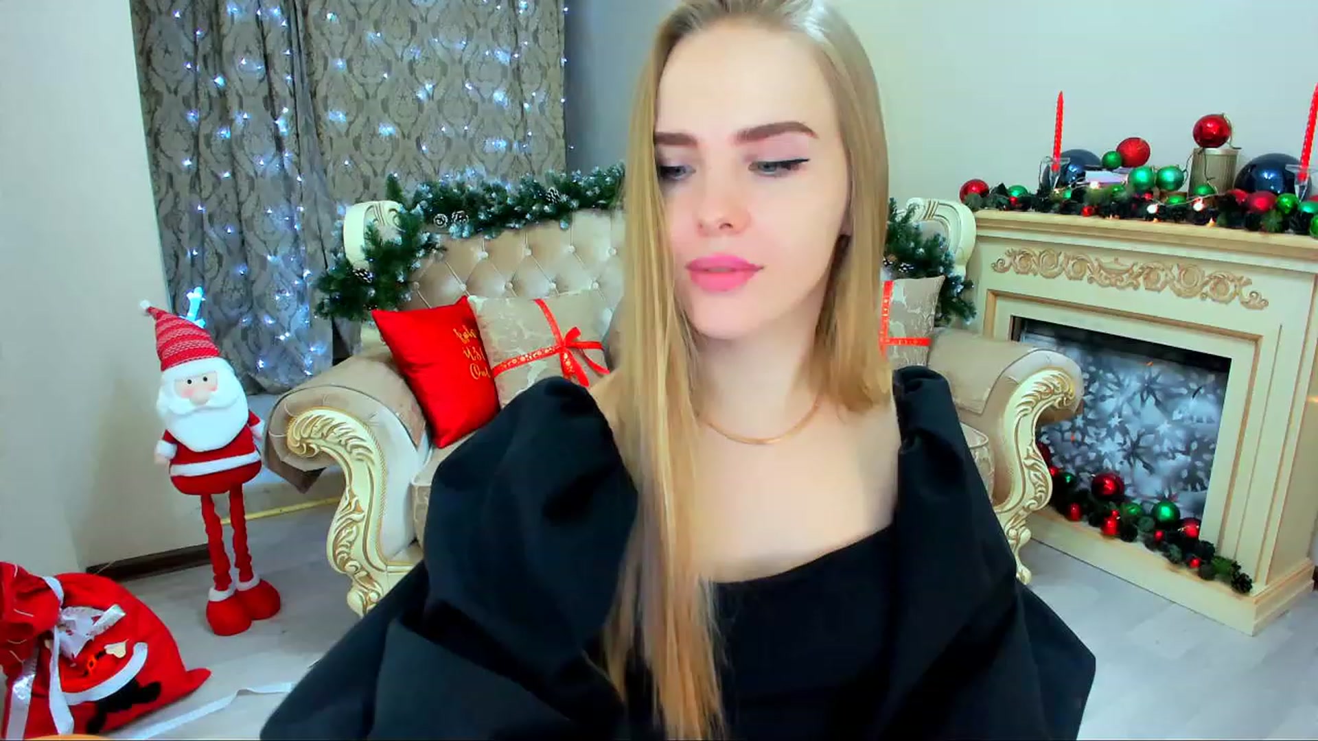 Gallery image thumbnail from ShowMeTheWay's myfreecams stream on, 12/22/2023, 12:46 image 12 of 20