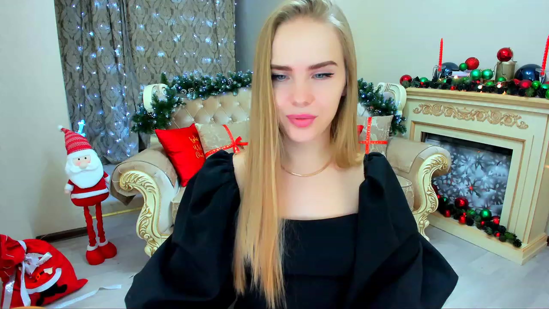 Gallery image thumbnail from ShowMeTheWay's myfreecams stream on, 12/22/2023, 12:46 image 8 of 20