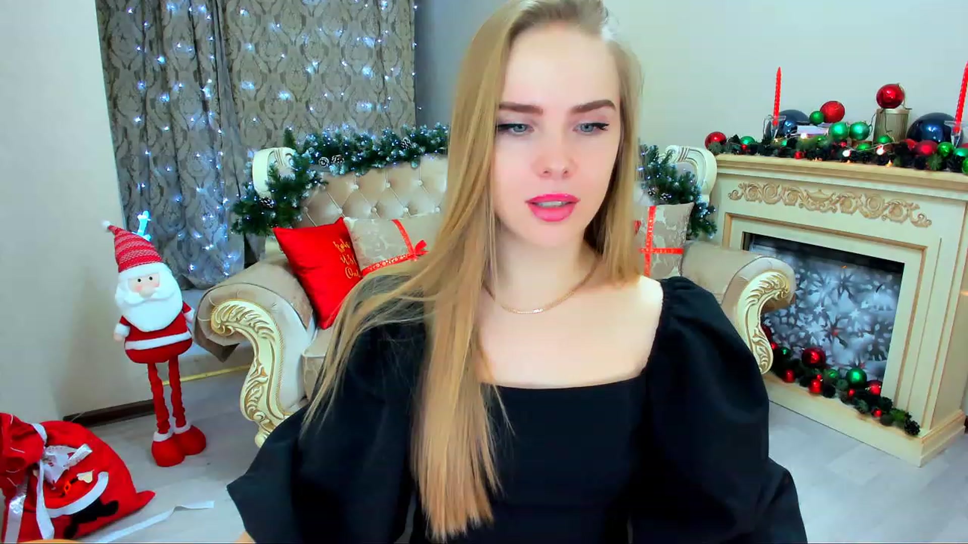Gallery image thumbnail from ShowMeTheWay's myfreecams stream on, 12/22/2023, 14:09 image 6 of 20