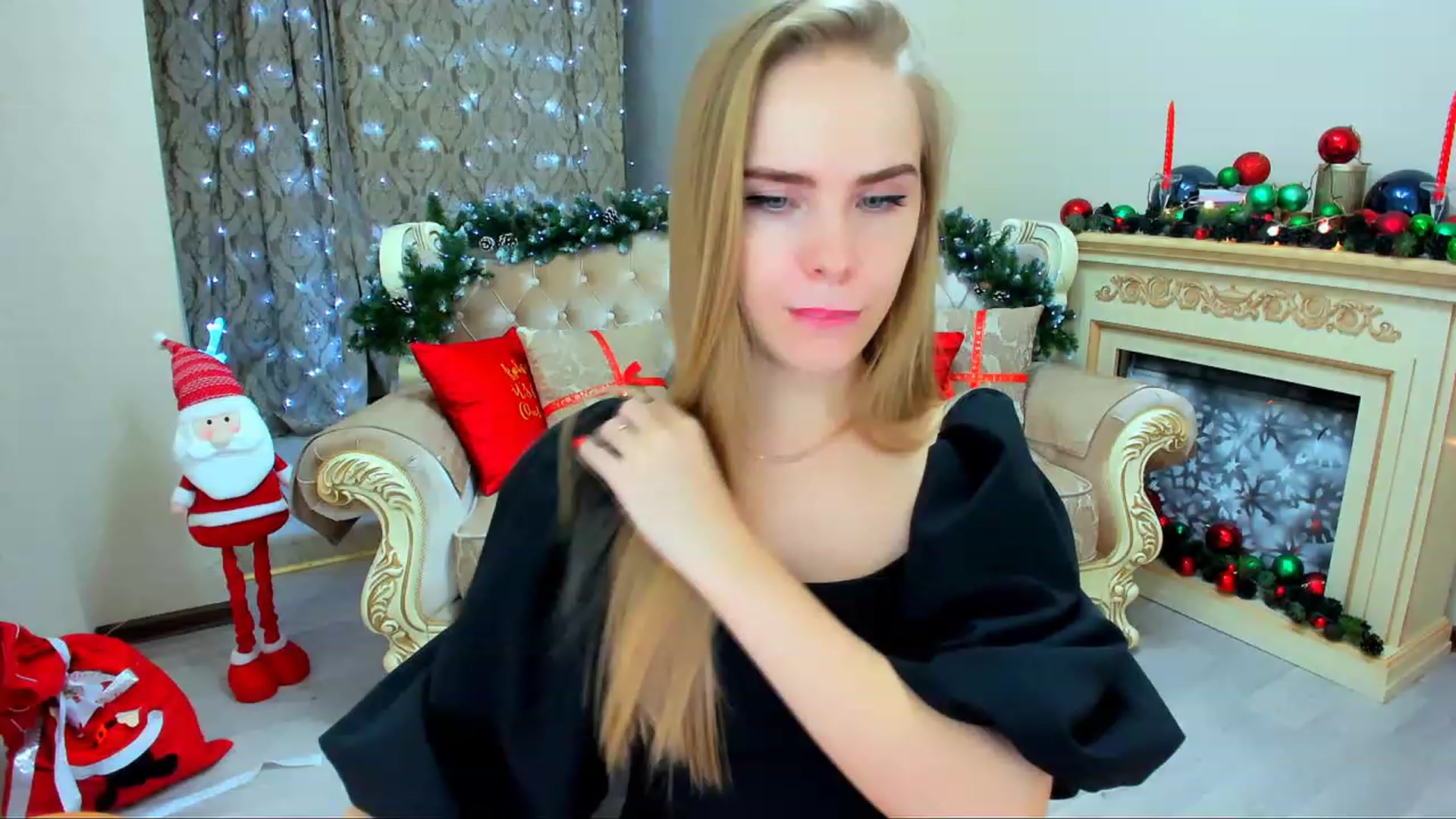 Gallery image thumbnail from ShowMeTheWay's myfreecams stream on, 12/22/2023, 14:09 image 19 of 20