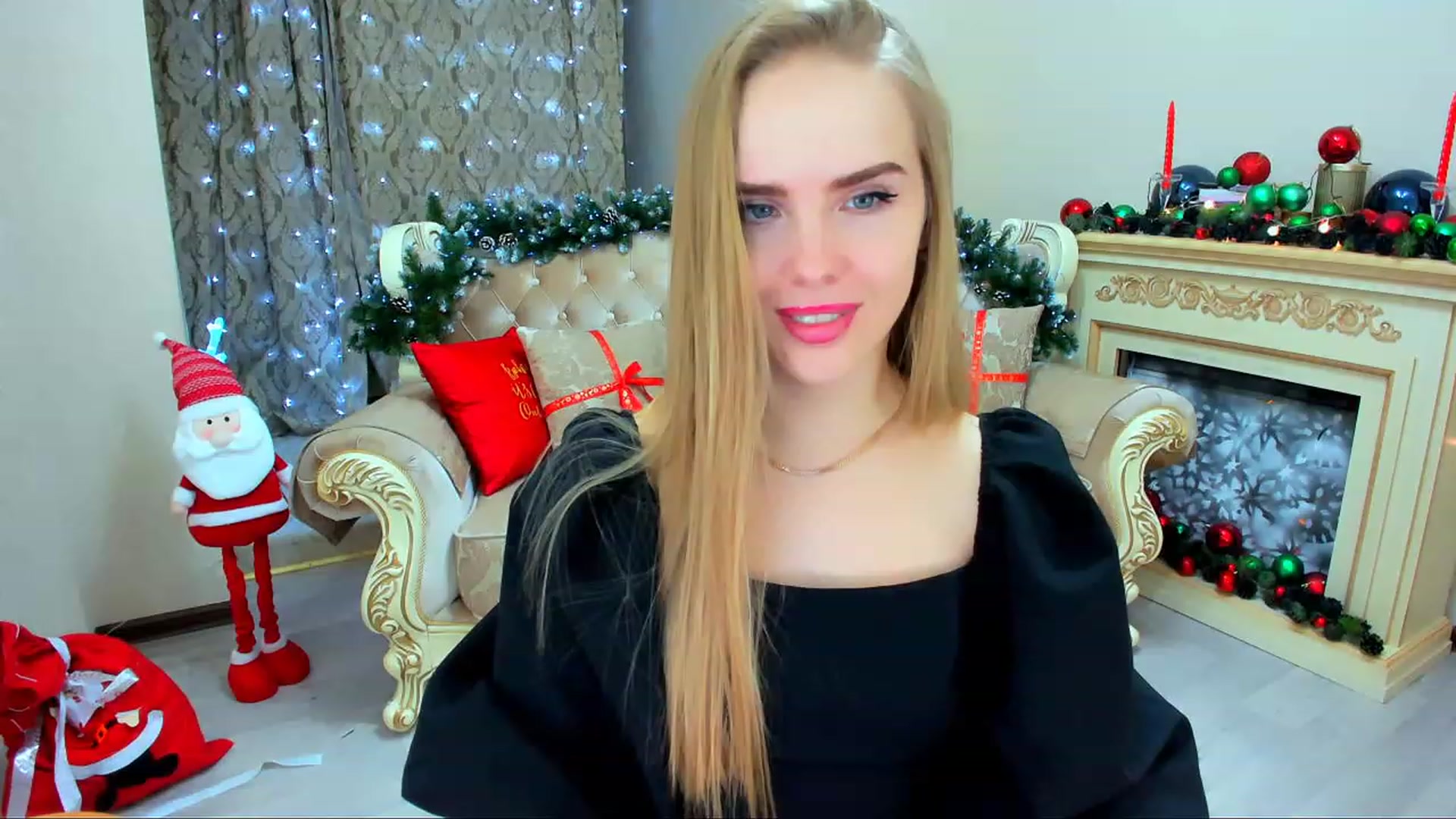 Gallery image thumbnail from ShowMeTheWay's myfreecams stream on, 12/22/2023, 14:09 image 9 of 20