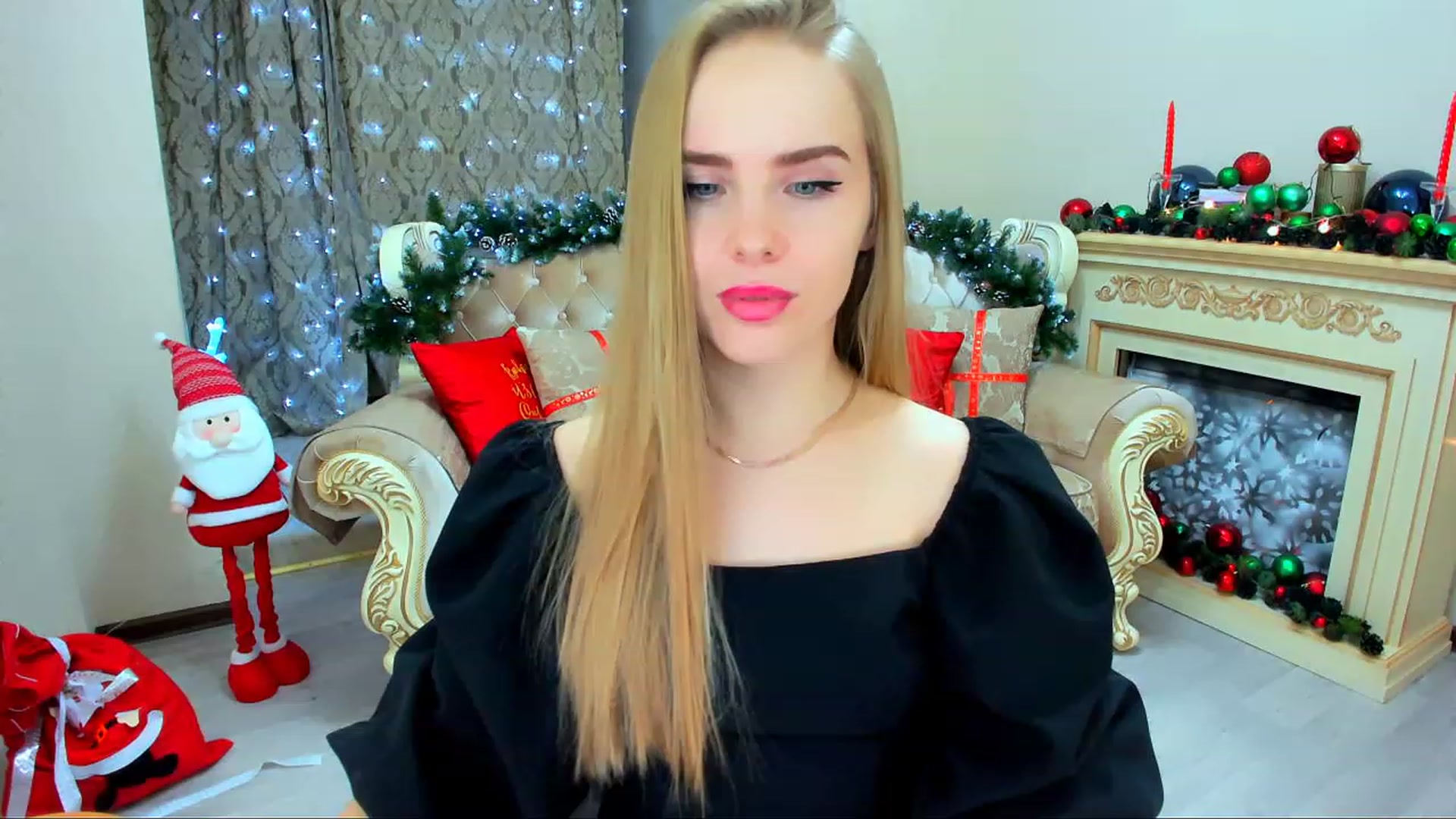 Gallery image thumbnail from ShowMeTheWay's myfreecams stream on, 12/22/2023, 14:09 image 1 of 20