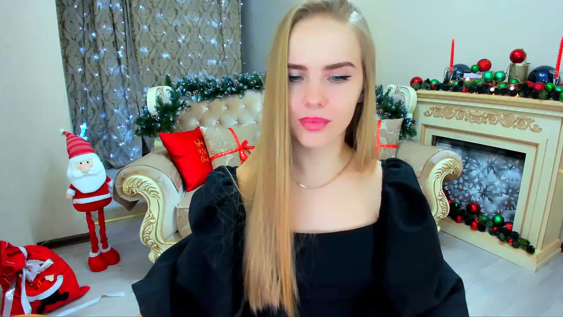 Gallery image thumbnail from ShowMeTheWay's myfreecams stream on, 12/22/2023, 14:09 image 11 of 20