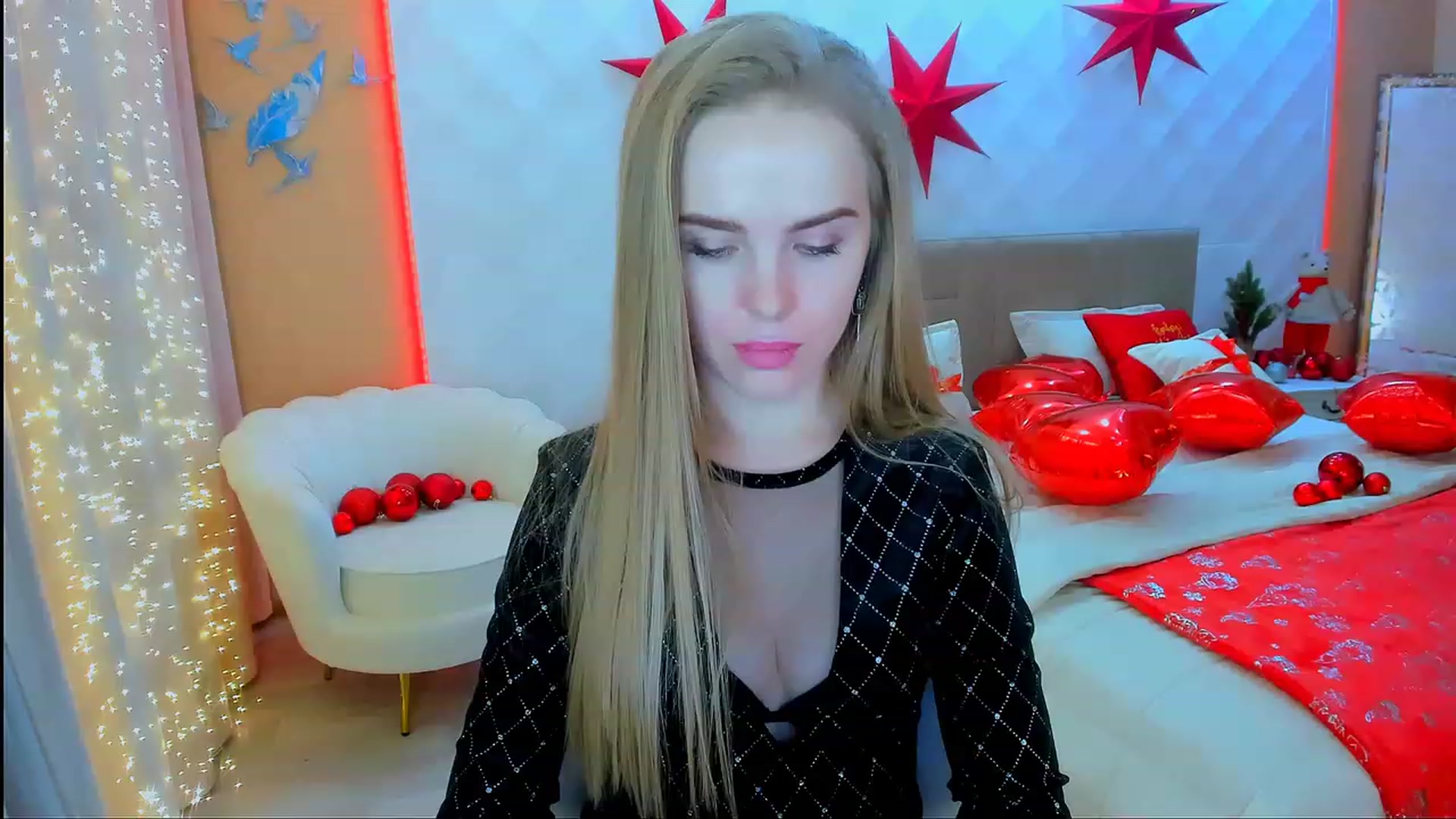 Gallery image thumbnail from ShowMeTheWay's myfreecams stream on, 12/24/2023, 10:58 image 20 of 20