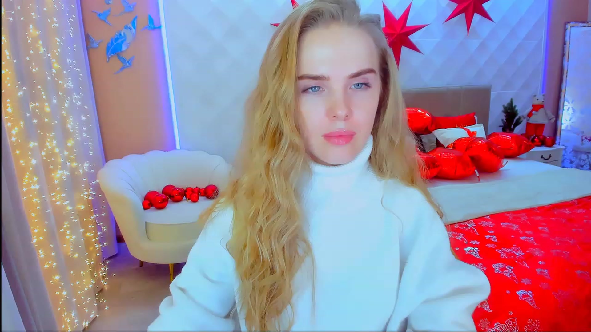 Gallery image thumbnail from ShowMeTheWay's myfreecams stream on, 12/27/2023, 17:40 image 14 of 20
