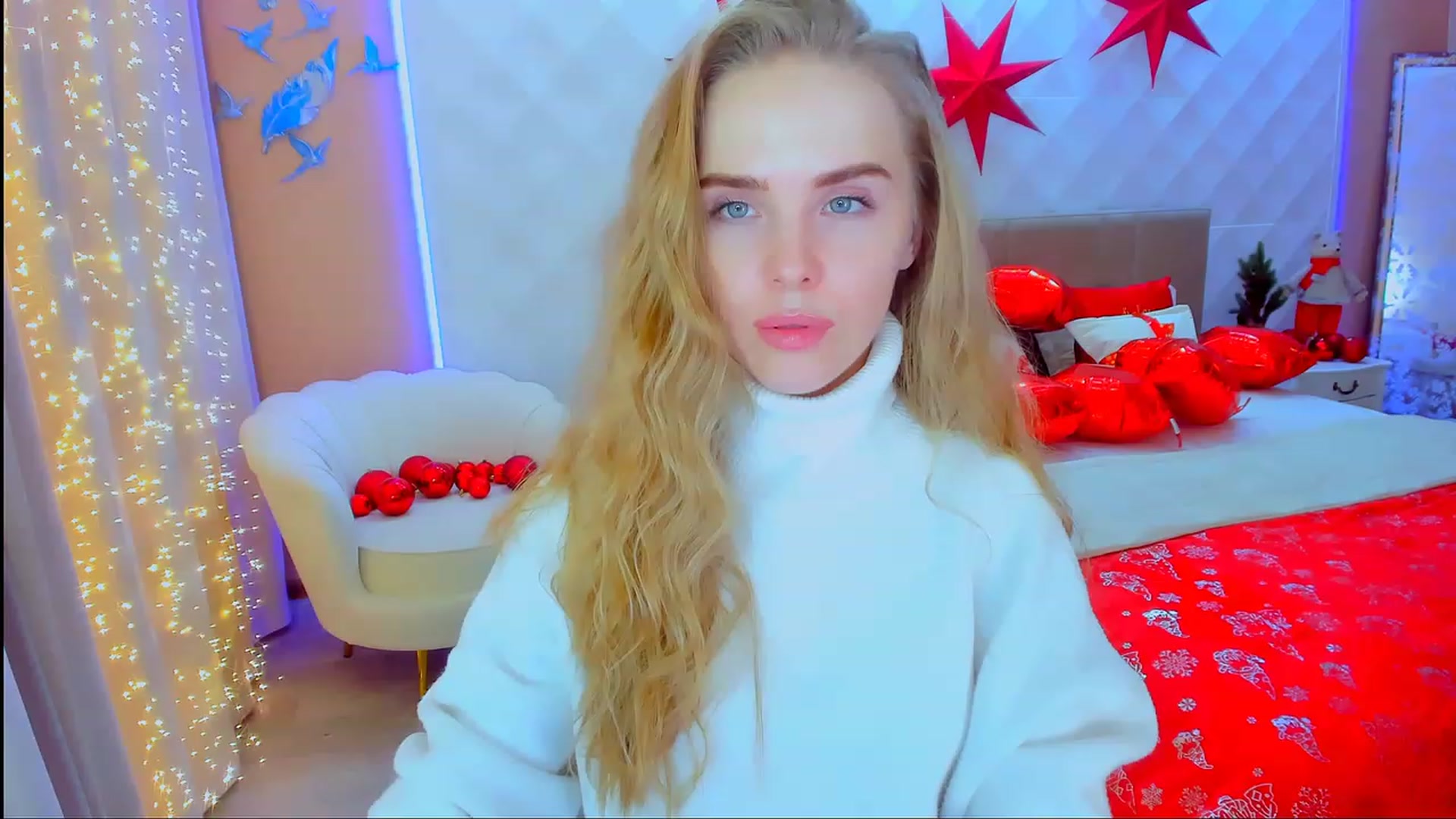 Gallery image thumbnail from ShowMeTheWay's myfreecams stream on, 12/27/2023, 17:40 image 17 of 20