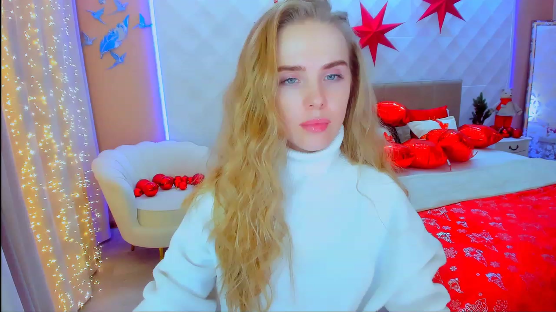 Gallery image thumbnail from ShowMeTheWay's myfreecams stream on, 12/27/2023, 17:40 image 10 of 20