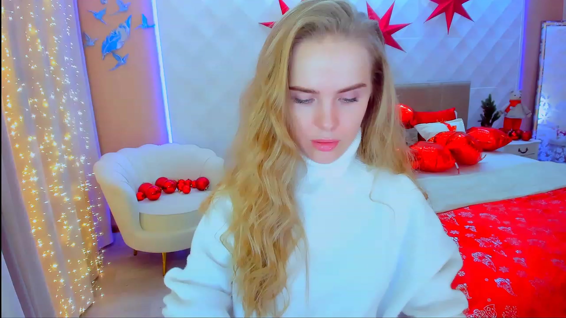 Gallery image thumbnail from ShowMeTheWay's myfreecams stream on, 12/27/2023, 17:40 image 13 of 20