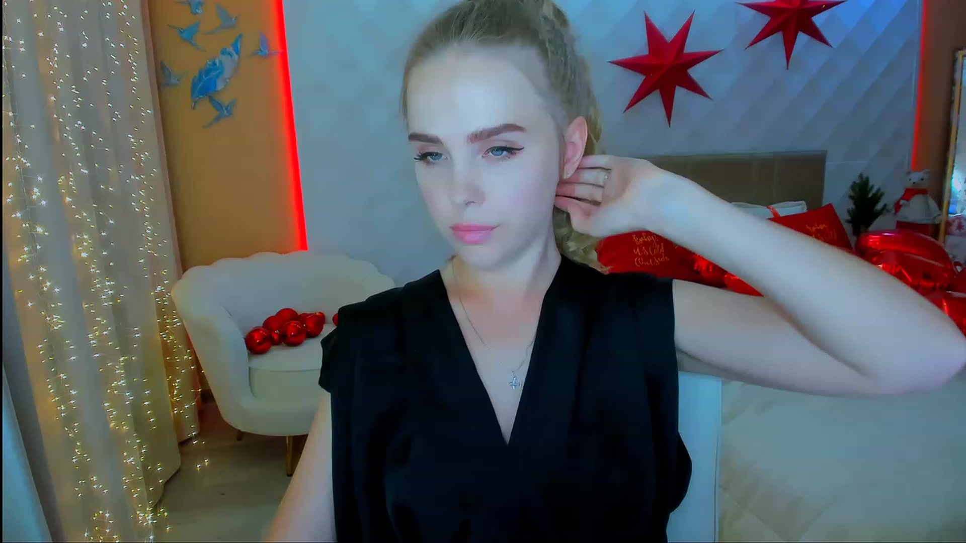 Gallery image thumbnail from ShowMeTheWay's myfreecams stream on, 01/20/2024, 12:38 image 8 of 20