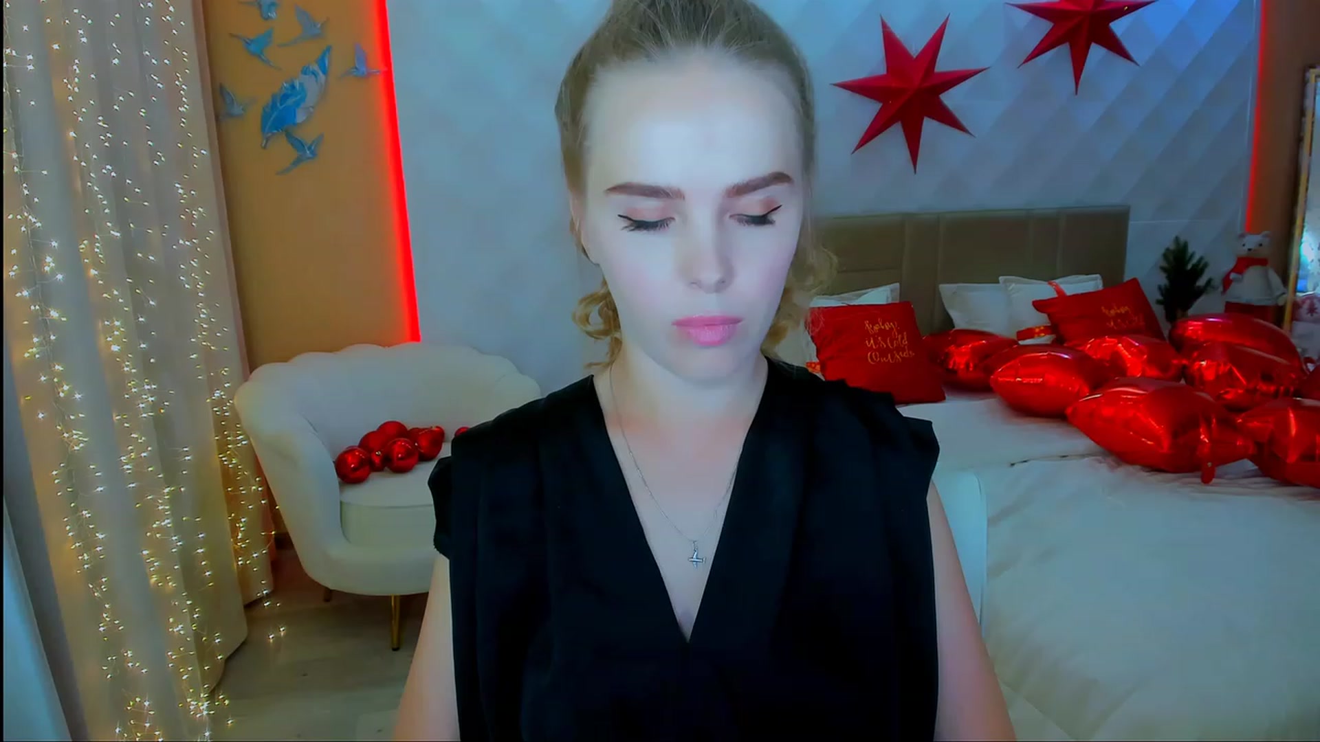 Gallery image thumbnail from ShowMeTheWay's myfreecams stream on, 01/20/2024, 12:38 image 7 of 20