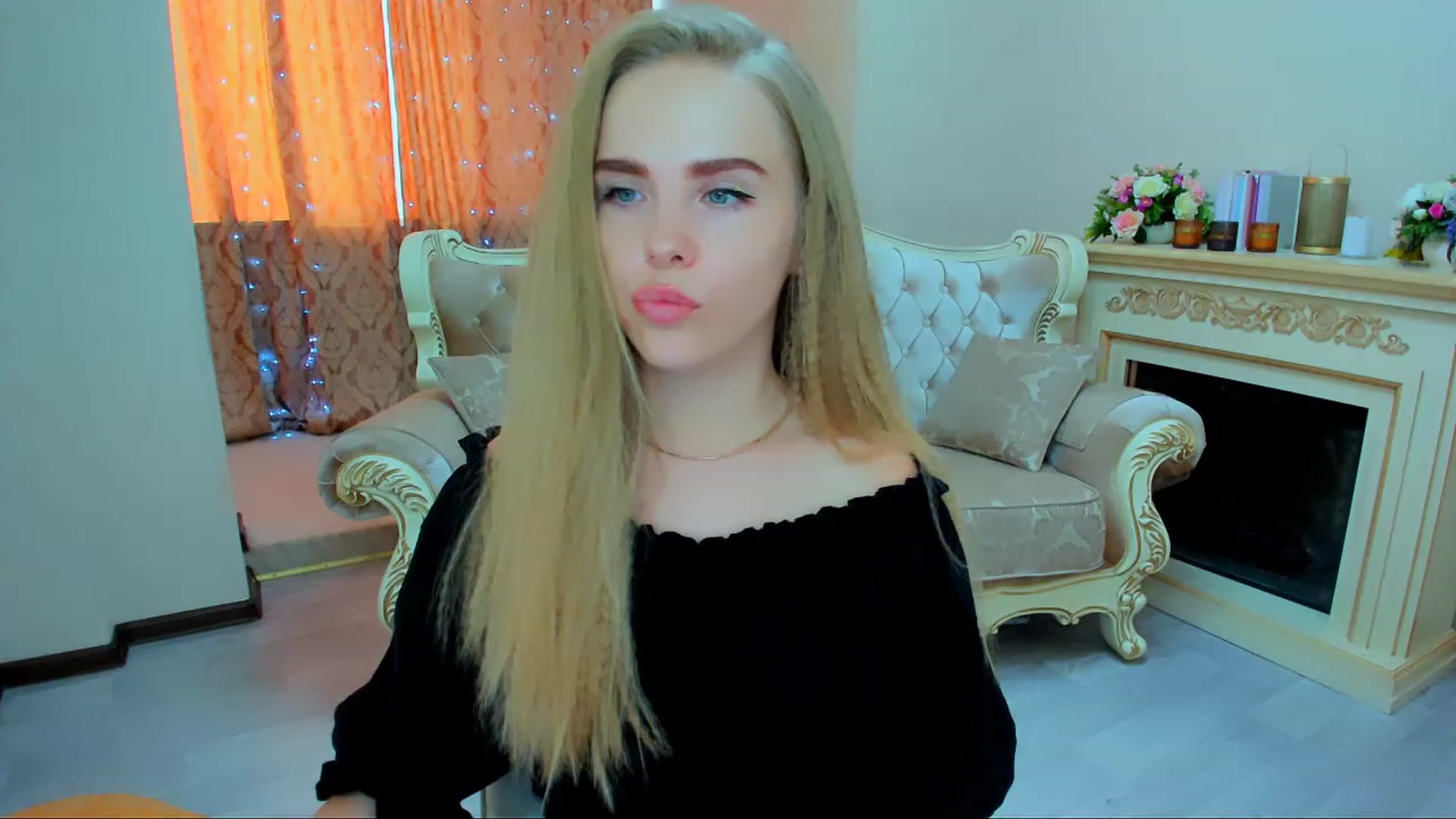 Gallery image thumbnail from ShowMeTheWay's myfreecams stream on, 01/24/2024, 08:45 image 18 of 20