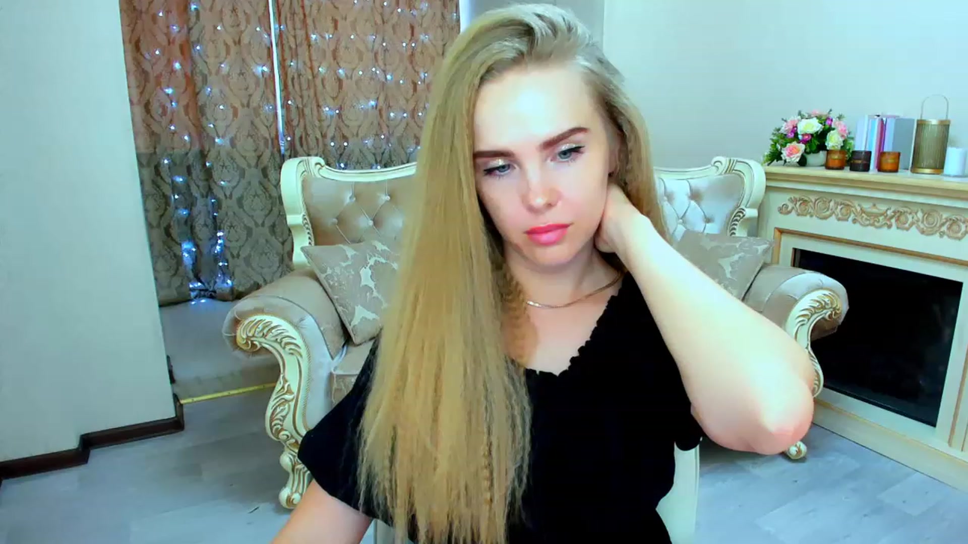 Gallery image thumbnail from ShowMeTheWay's myfreecams stream on, 01/24/2024, 10:44 image 9 of 20