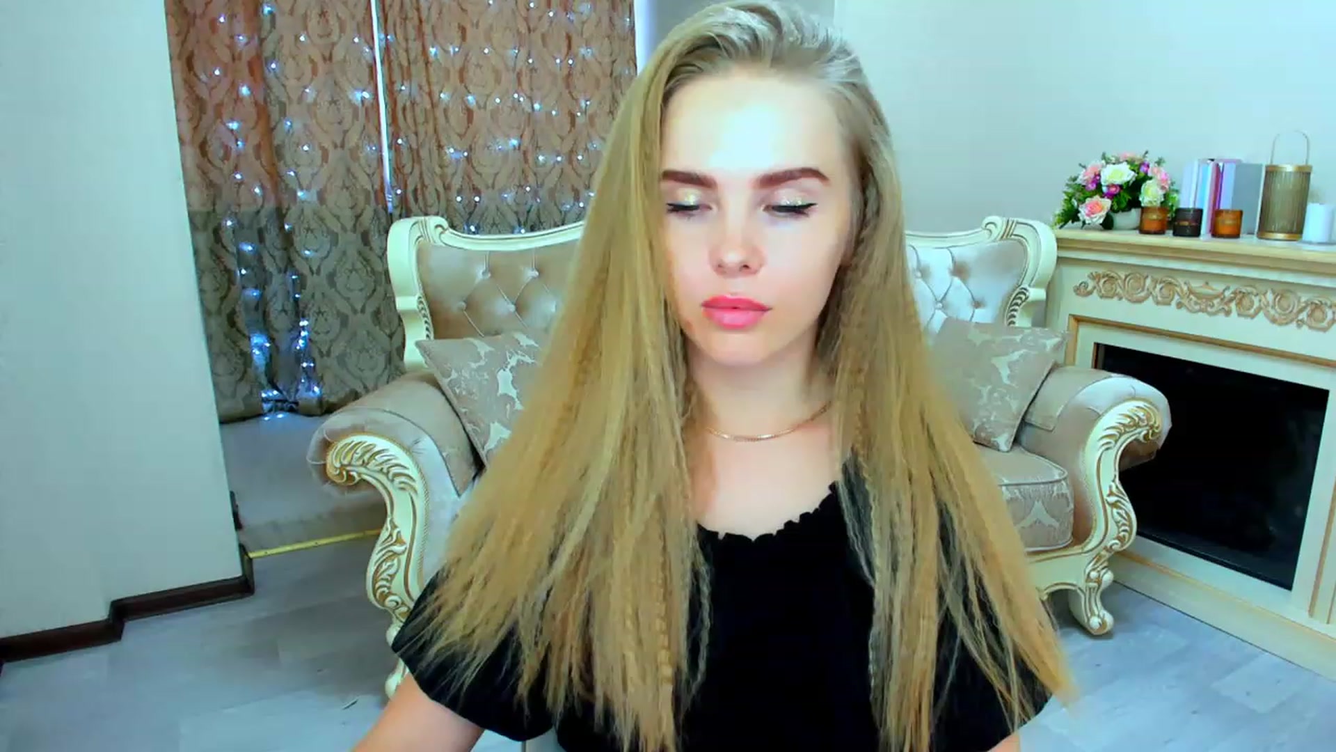 Gallery image thumbnail from ShowMeTheWay's myfreecams stream on, 01/24/2024, 10:44 image 14 of 20