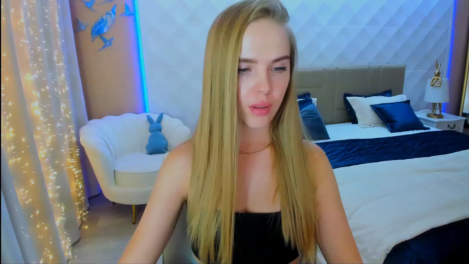 Gallery image thumbnail from ShowMeTheWay's myfreecams stream on, 01/29/2024, 12:46 image 9 of 20