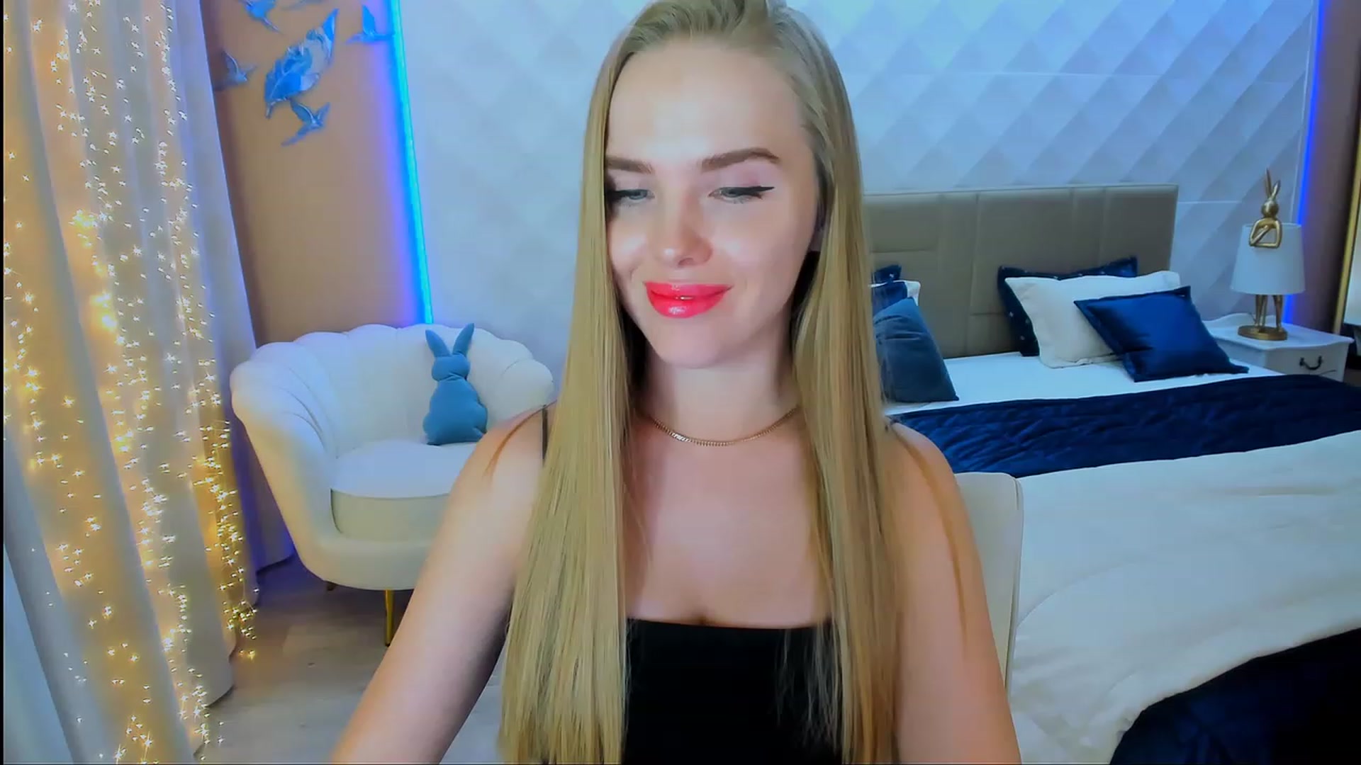 Gallery image thumbnail from ShowMeTheWay's myfreecams stream on, 01/29/2024, 13:47 image 10 of 20